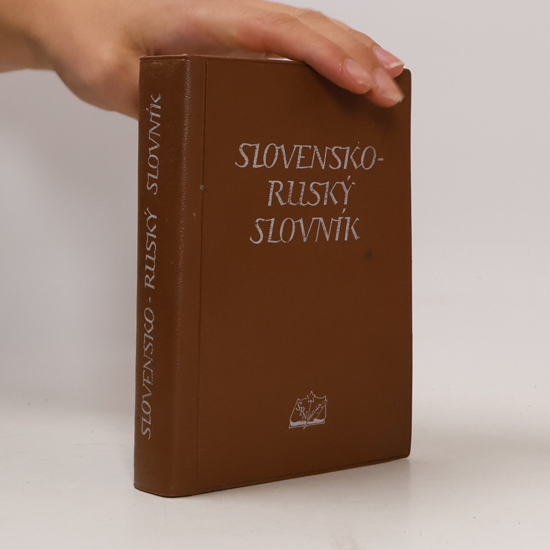 Slovensko - ruský slovník