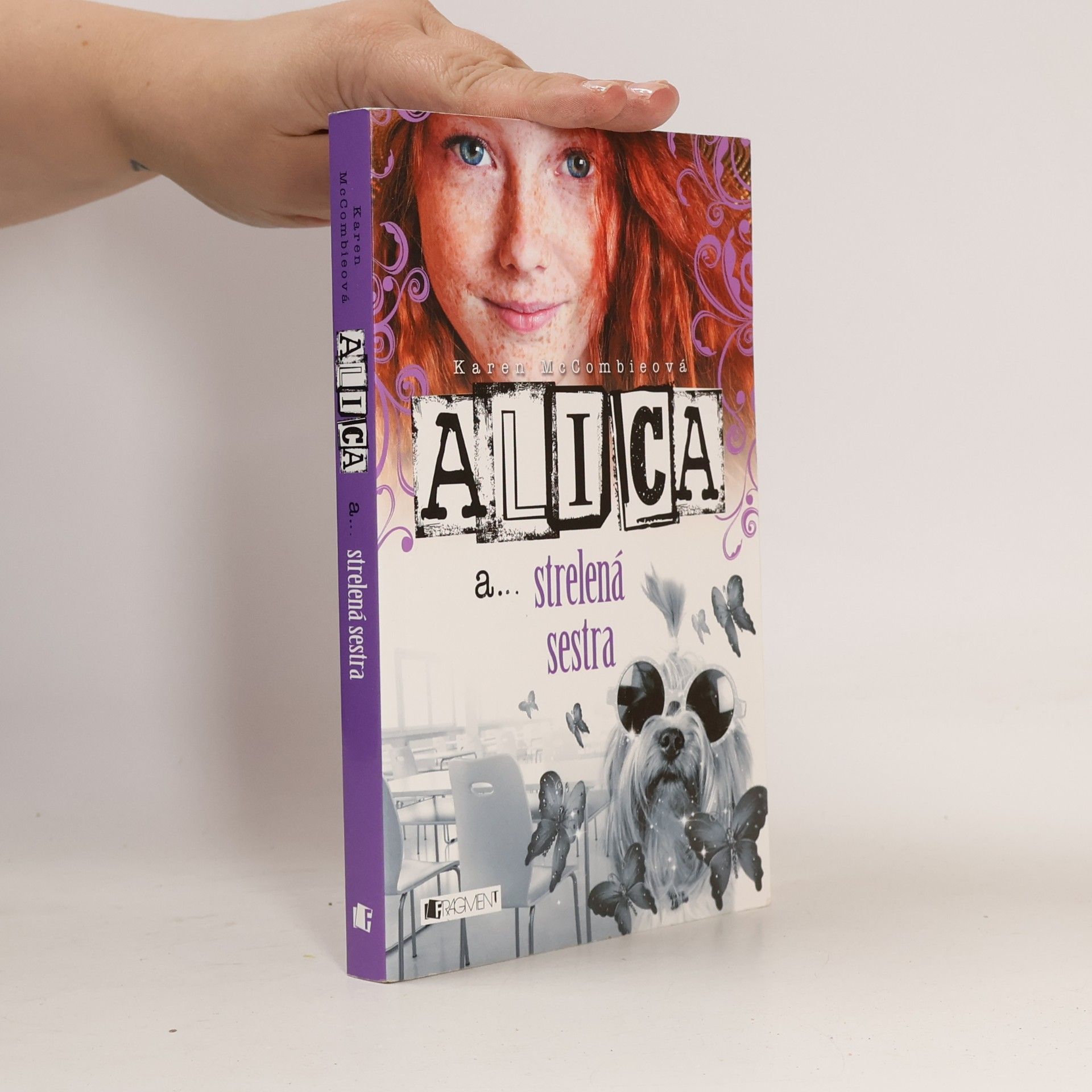 Karen McCombie Alica a... strelená sestra