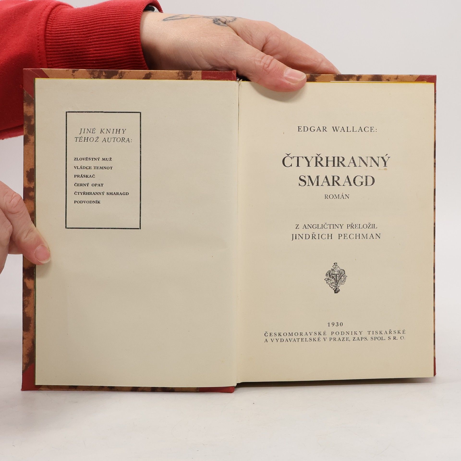 Edgar Wallace Čtyřhranný smaragd