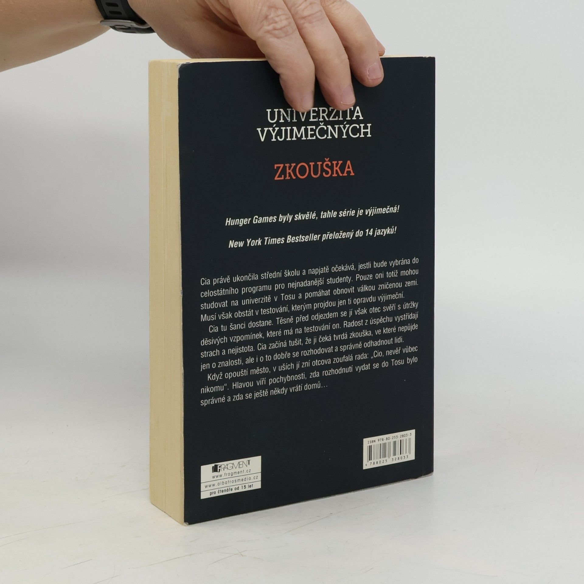 Joelle Charbonneau Univerzita výjimečných. Zkouška