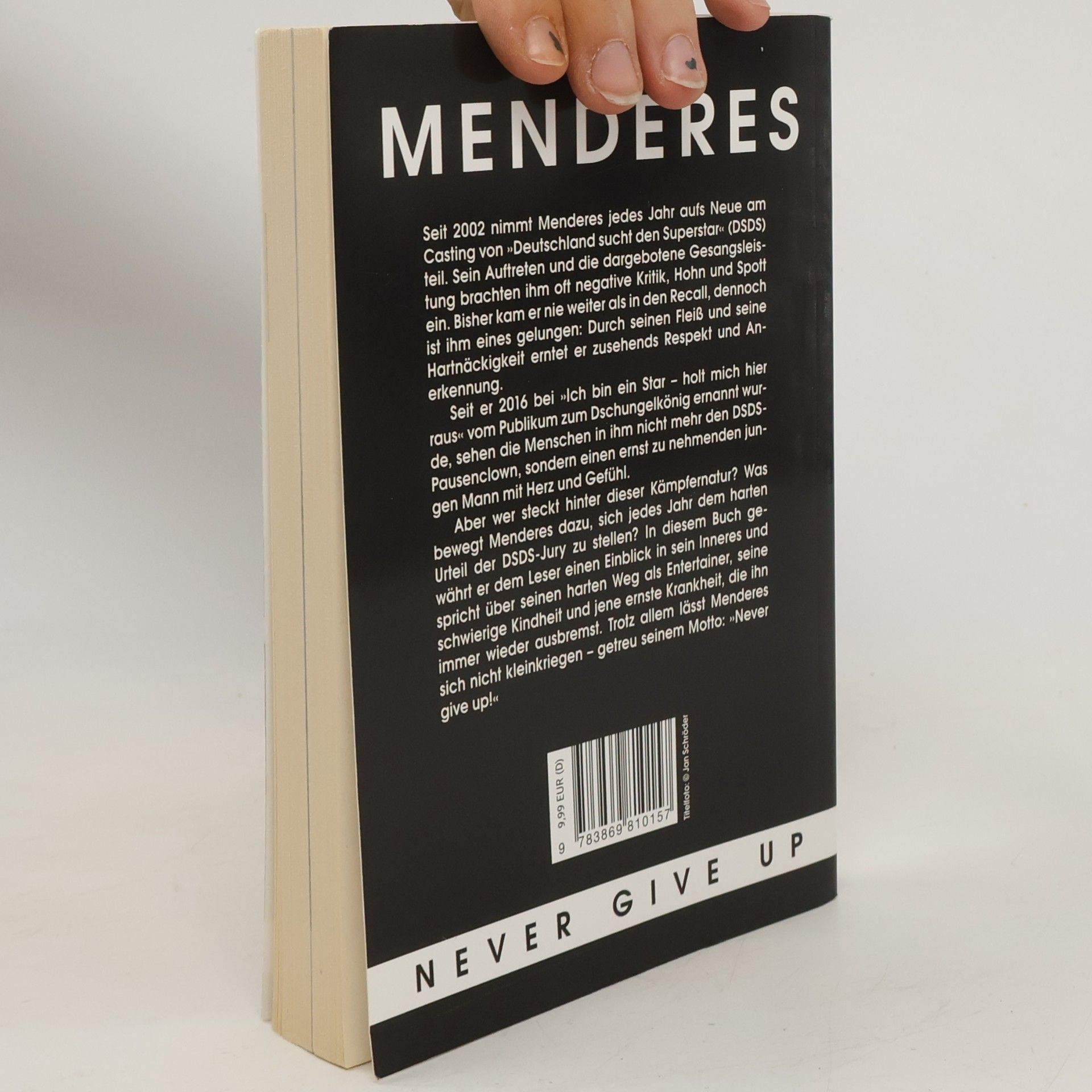 Kolektív autorov Menderes: Never Give Up