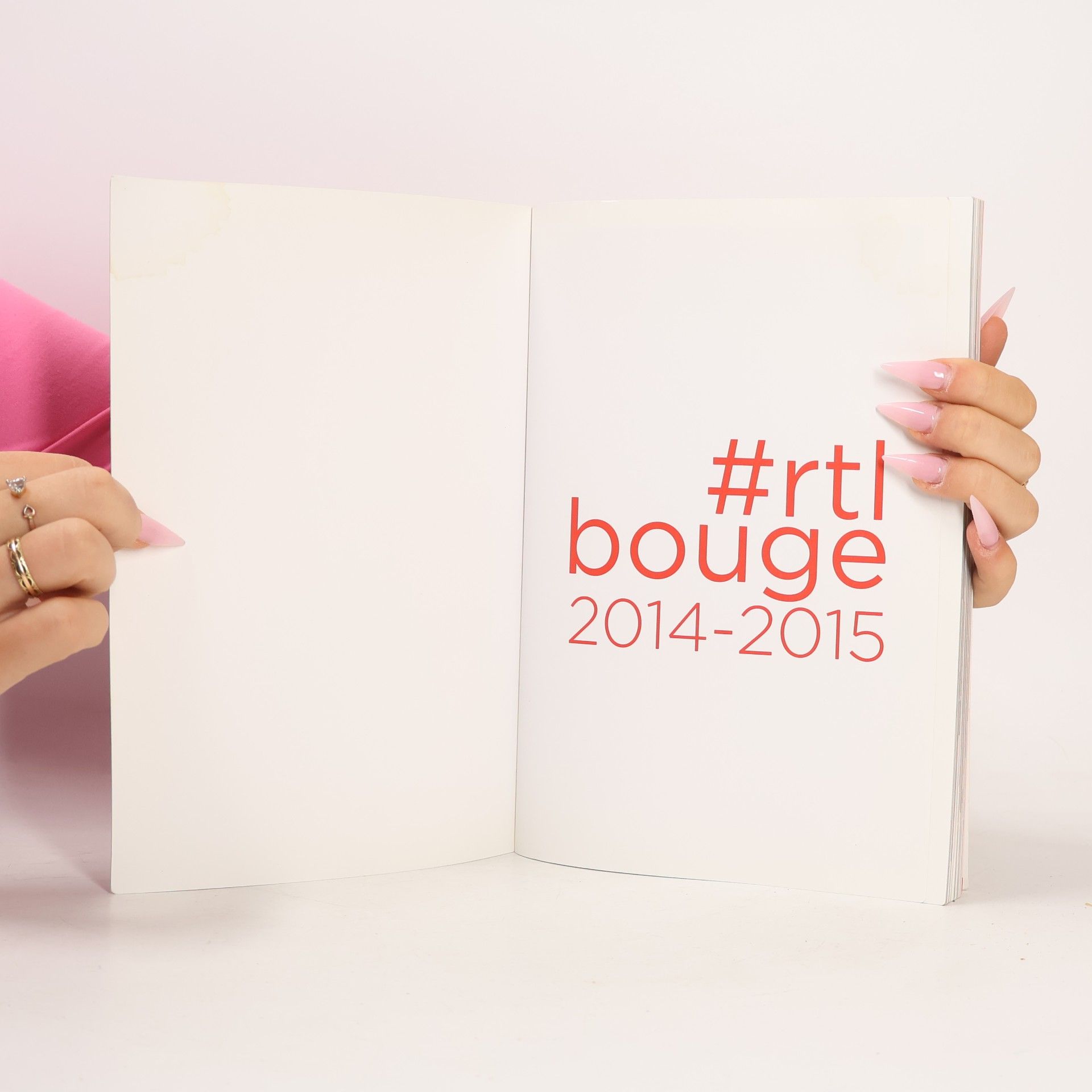 Various authors #rtl bouge