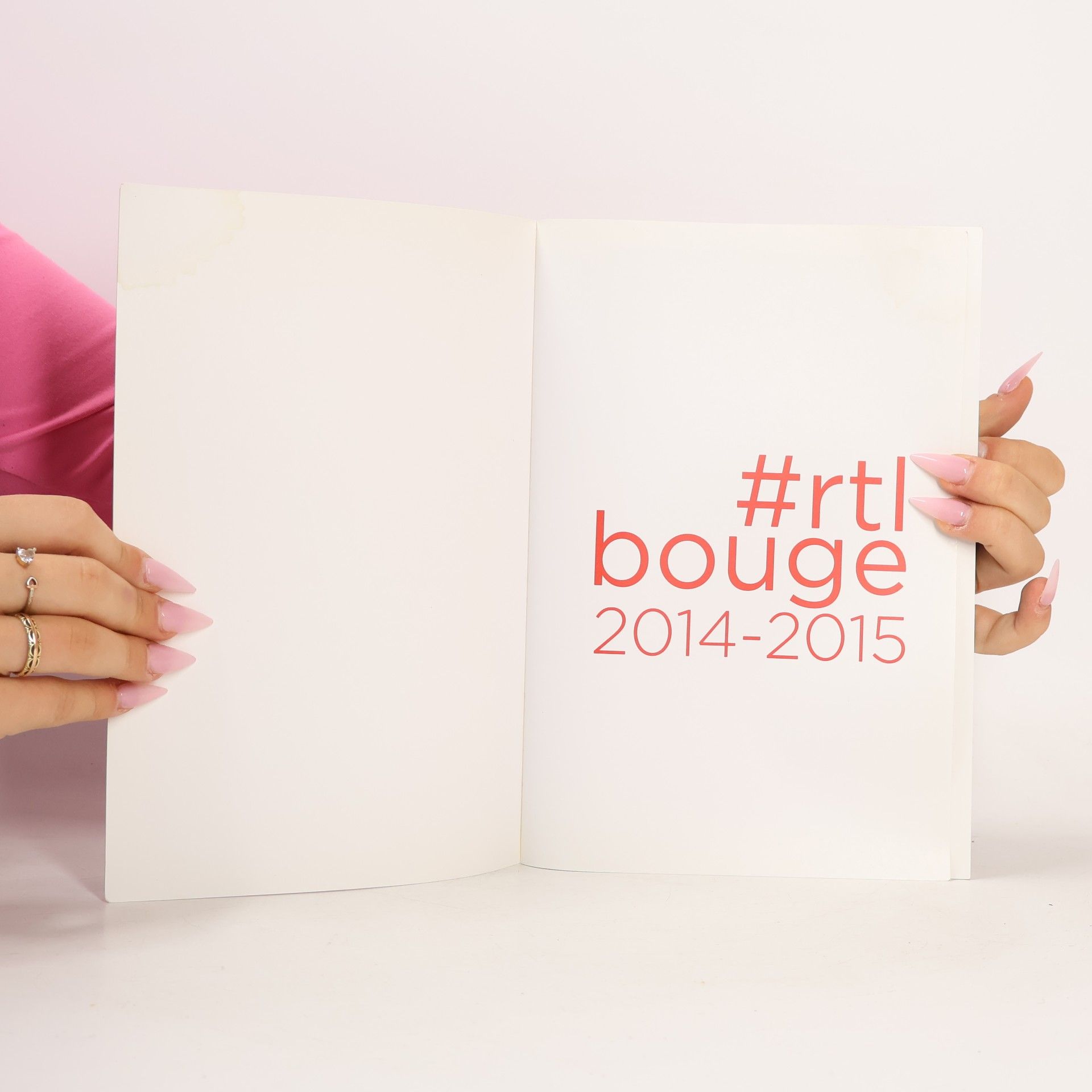 Various authors #rtl bouge