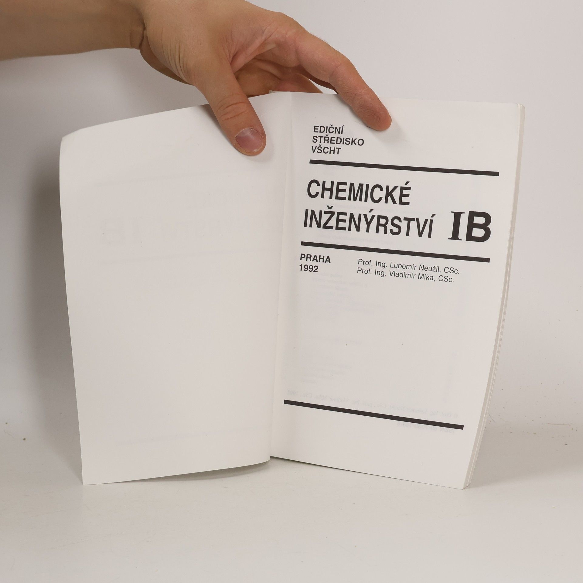 Vladimír Míka Chemické inženýrství IB