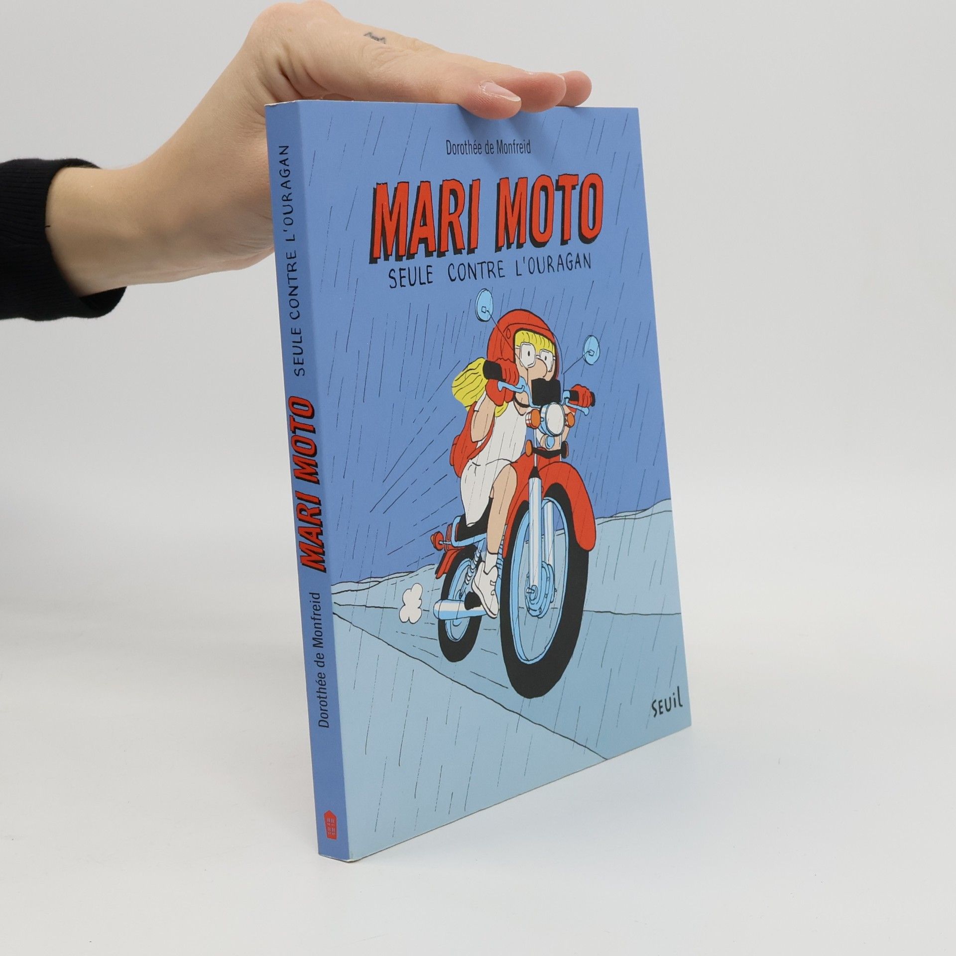 Mari Moto. Seule contre l'ouragan