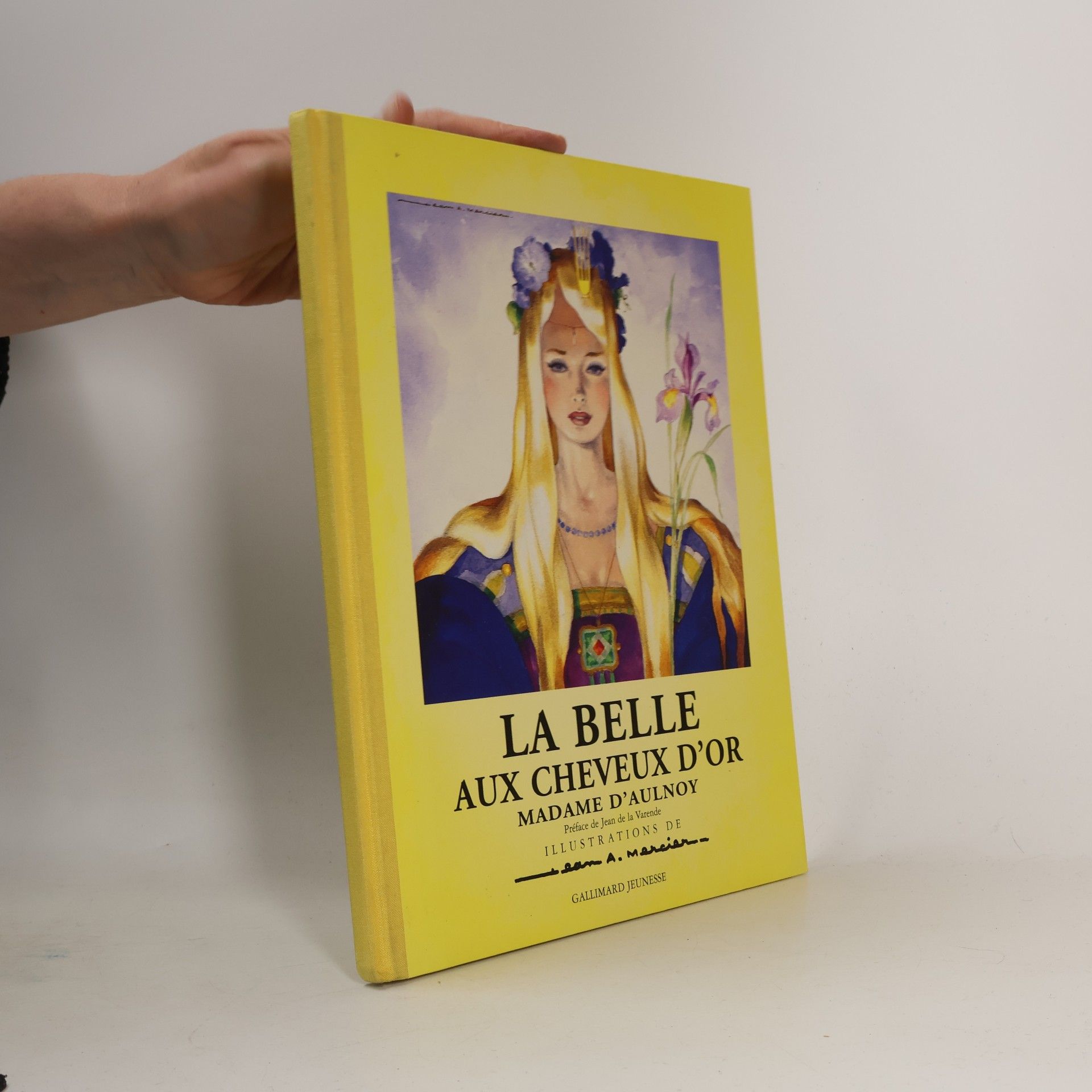 La belle aux cheveux d'or