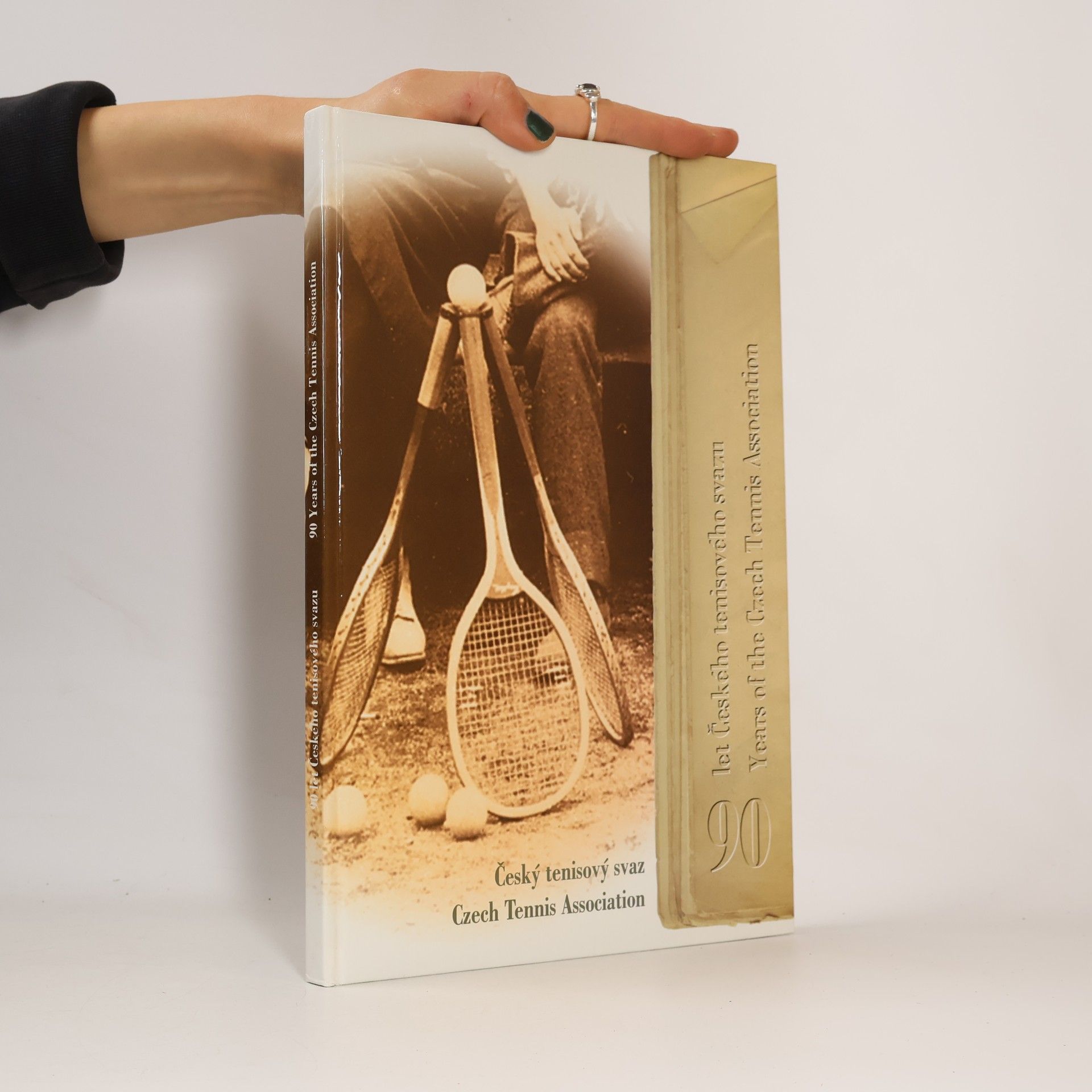 Various authors 90 let Českého tenisového svazu