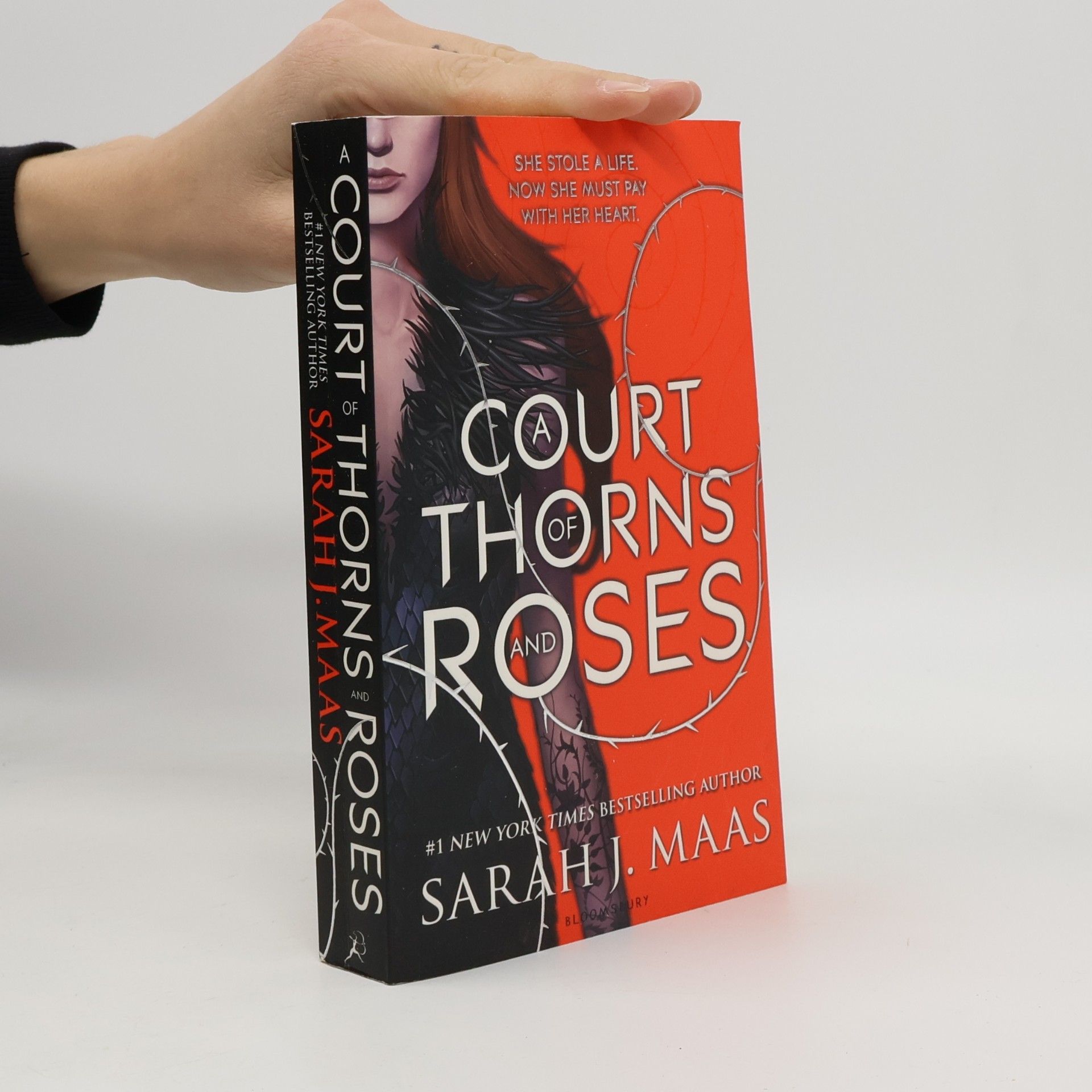 A Court of Thorns and Roses