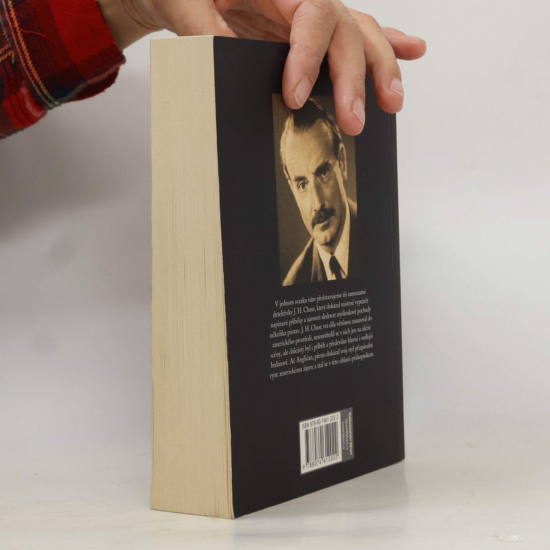 James Hadley Chase James Hadley Chase omnibus: Lehce nabyl, lehce pozbyl. Láska může být osudná. Kdo se směje naposled
