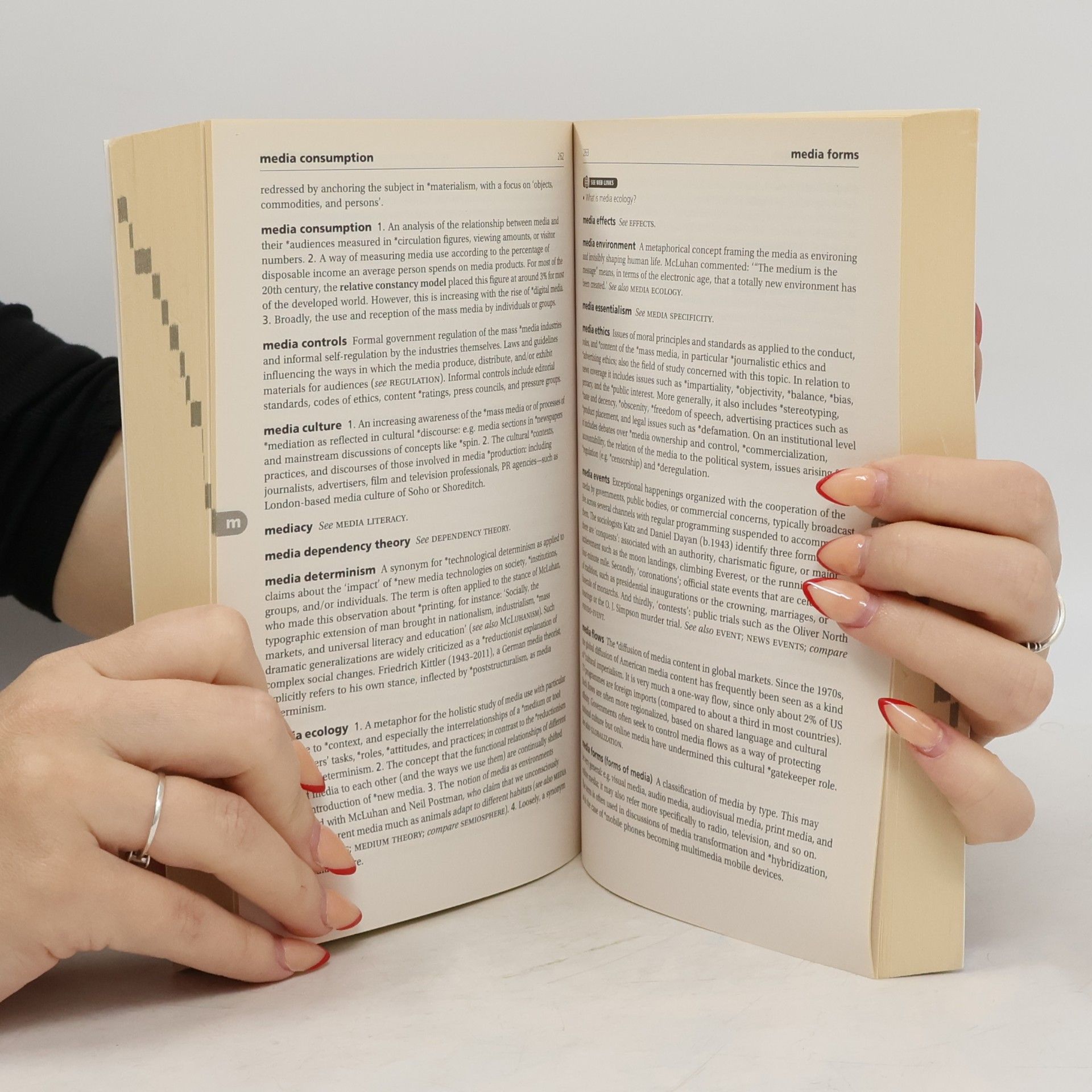 Daniel Chandler A Dictionary of Media and Communication