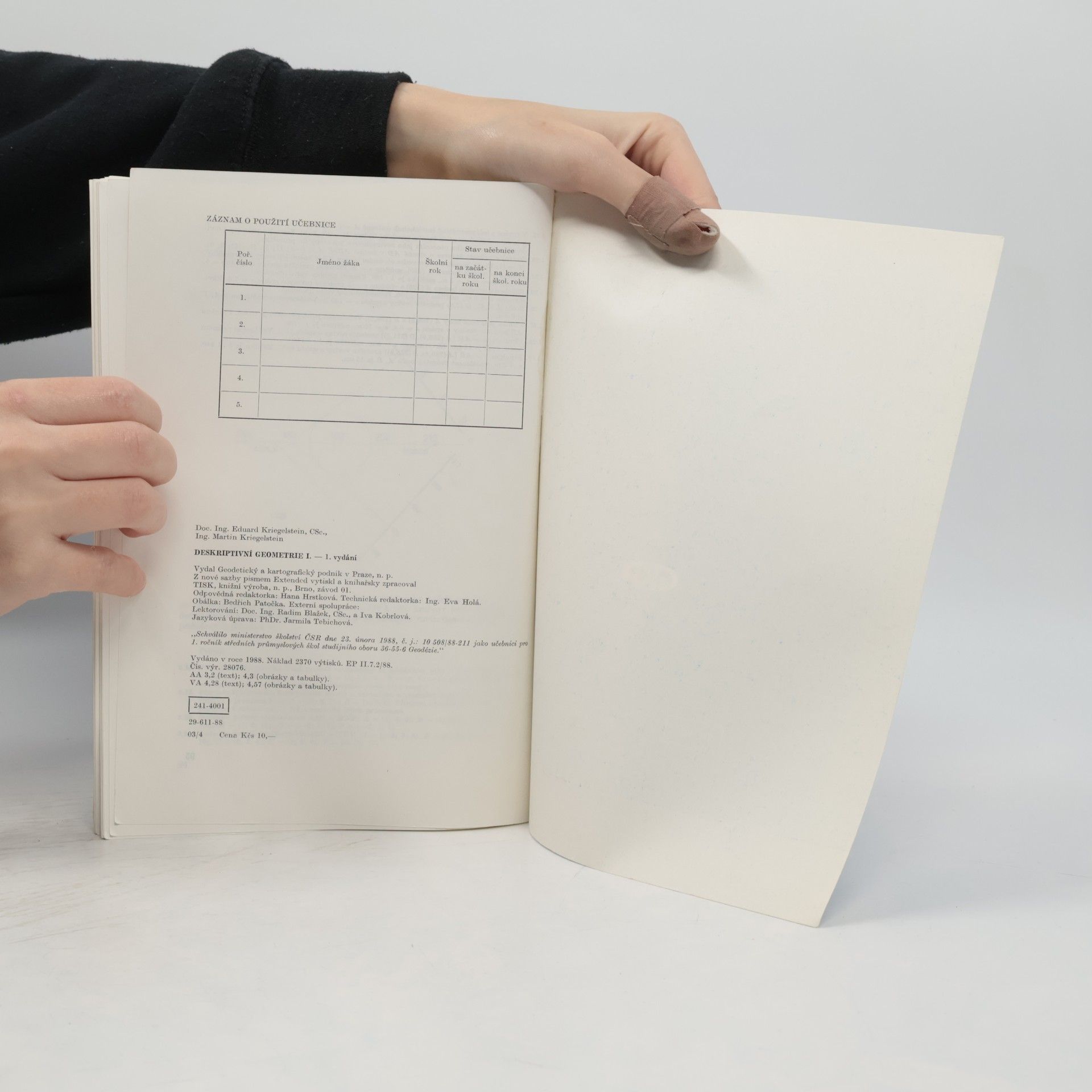 Eduard Kriegelstein Deskriptivní geometrie 1