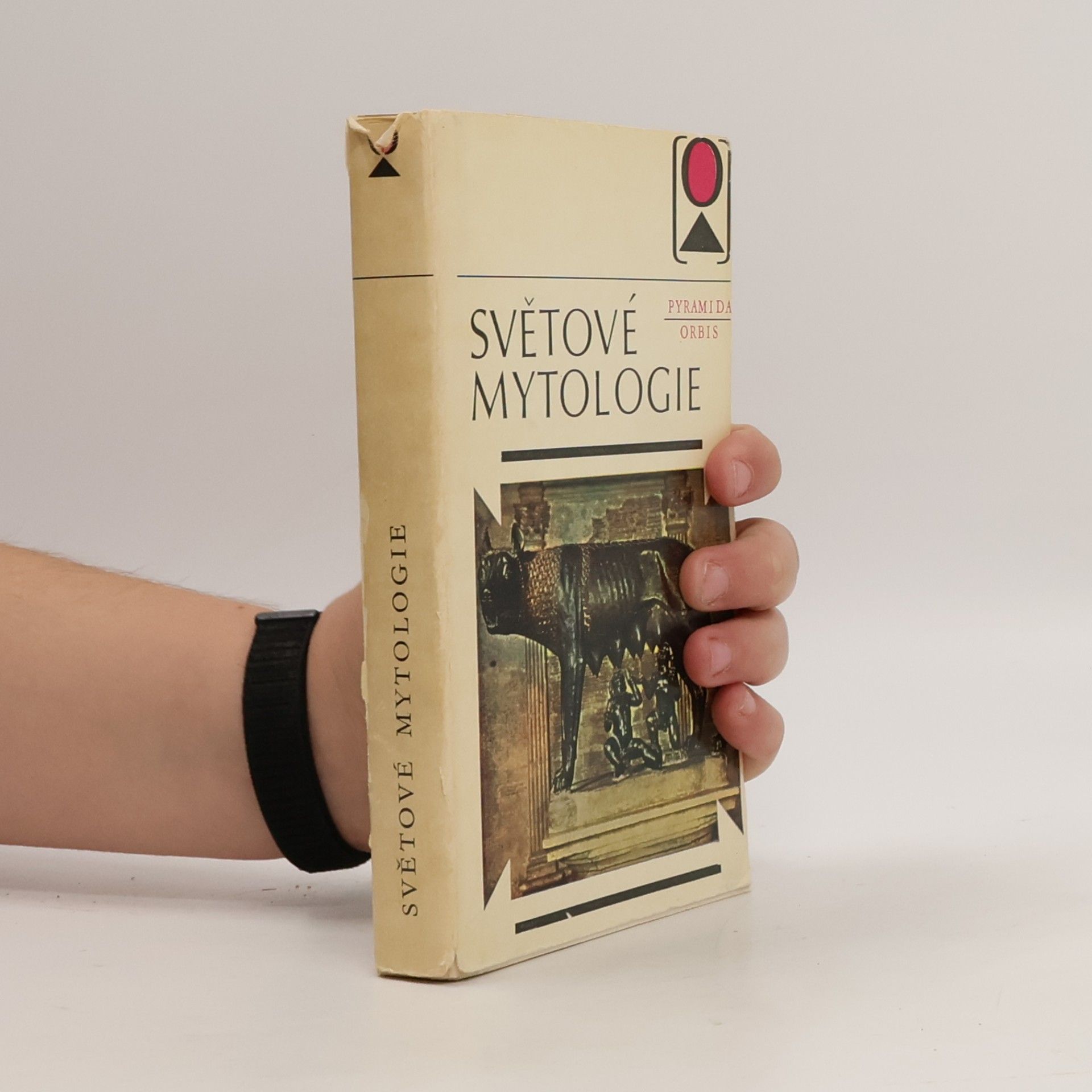 Collectif d'auteurs Světové mytologie