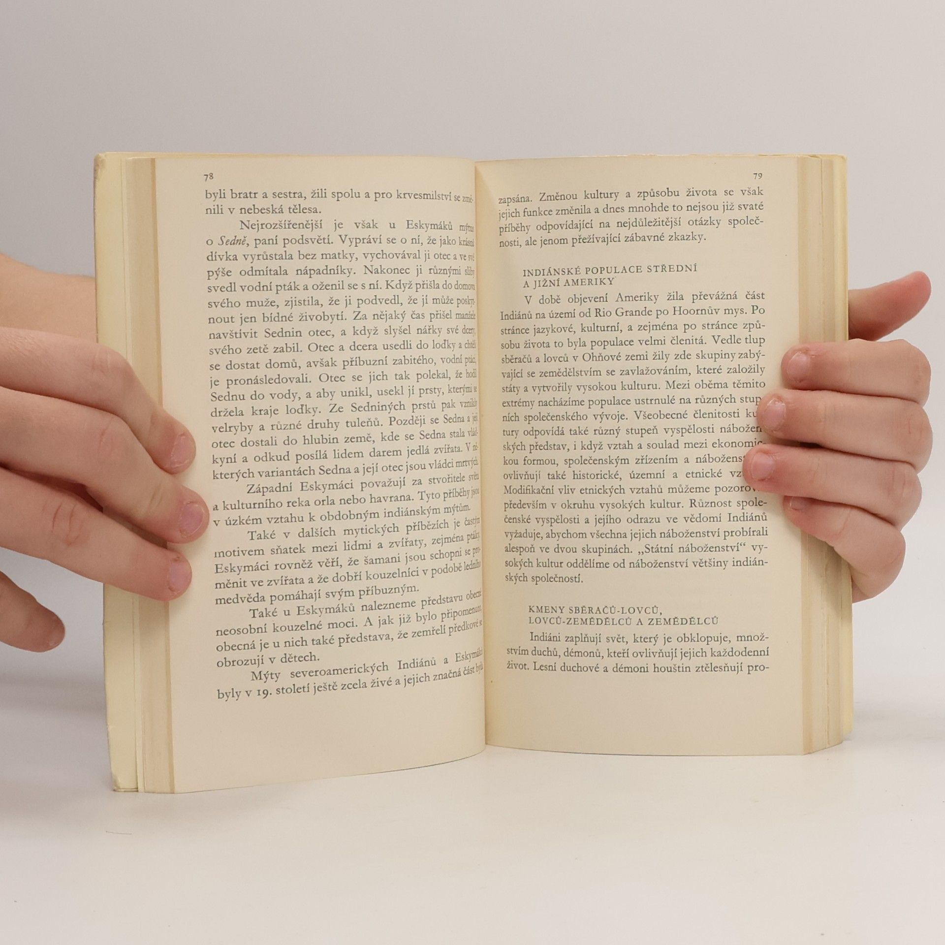 Collectif d'auteurs Světové mytologie