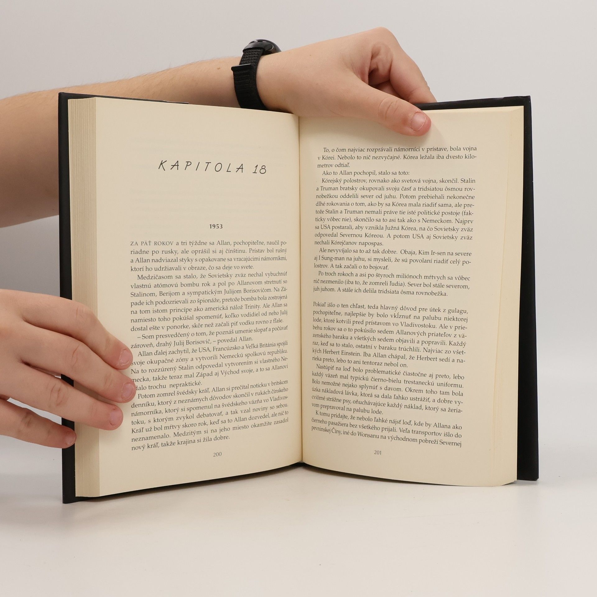 Jonas Jonasson Storočný starček, ktorý vyliezol z okna a zmizol