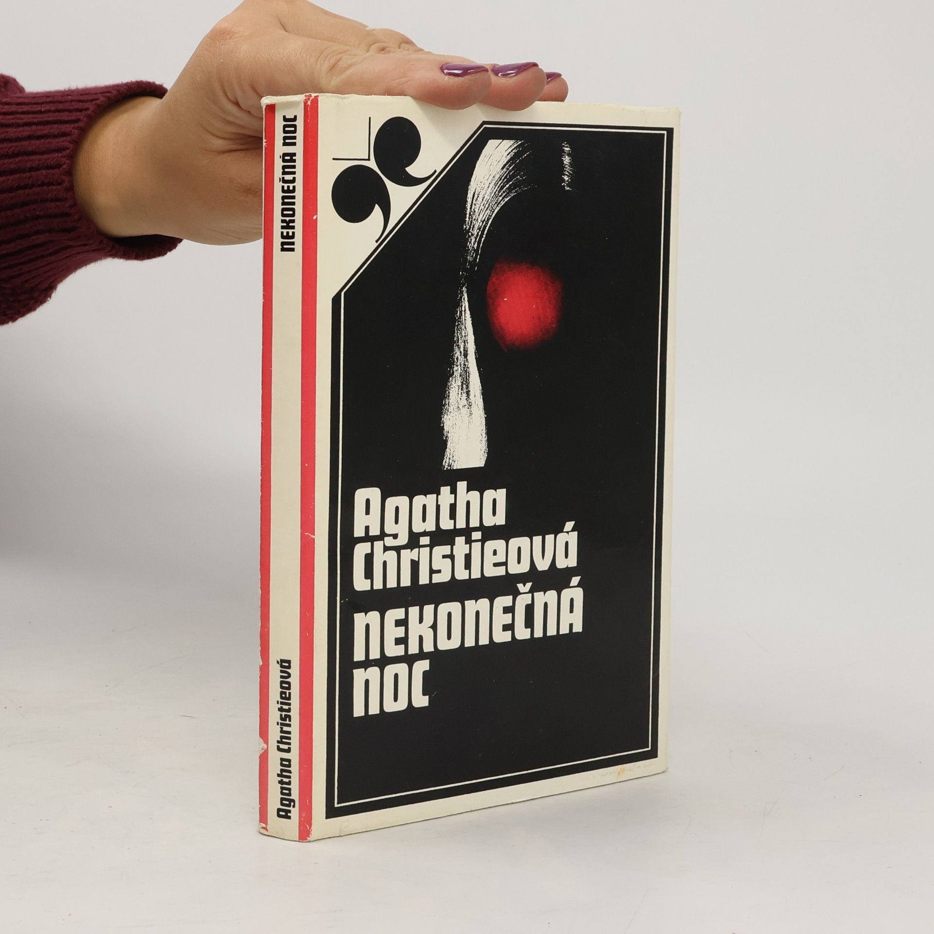 Agatha Christie Nekonečná noc
