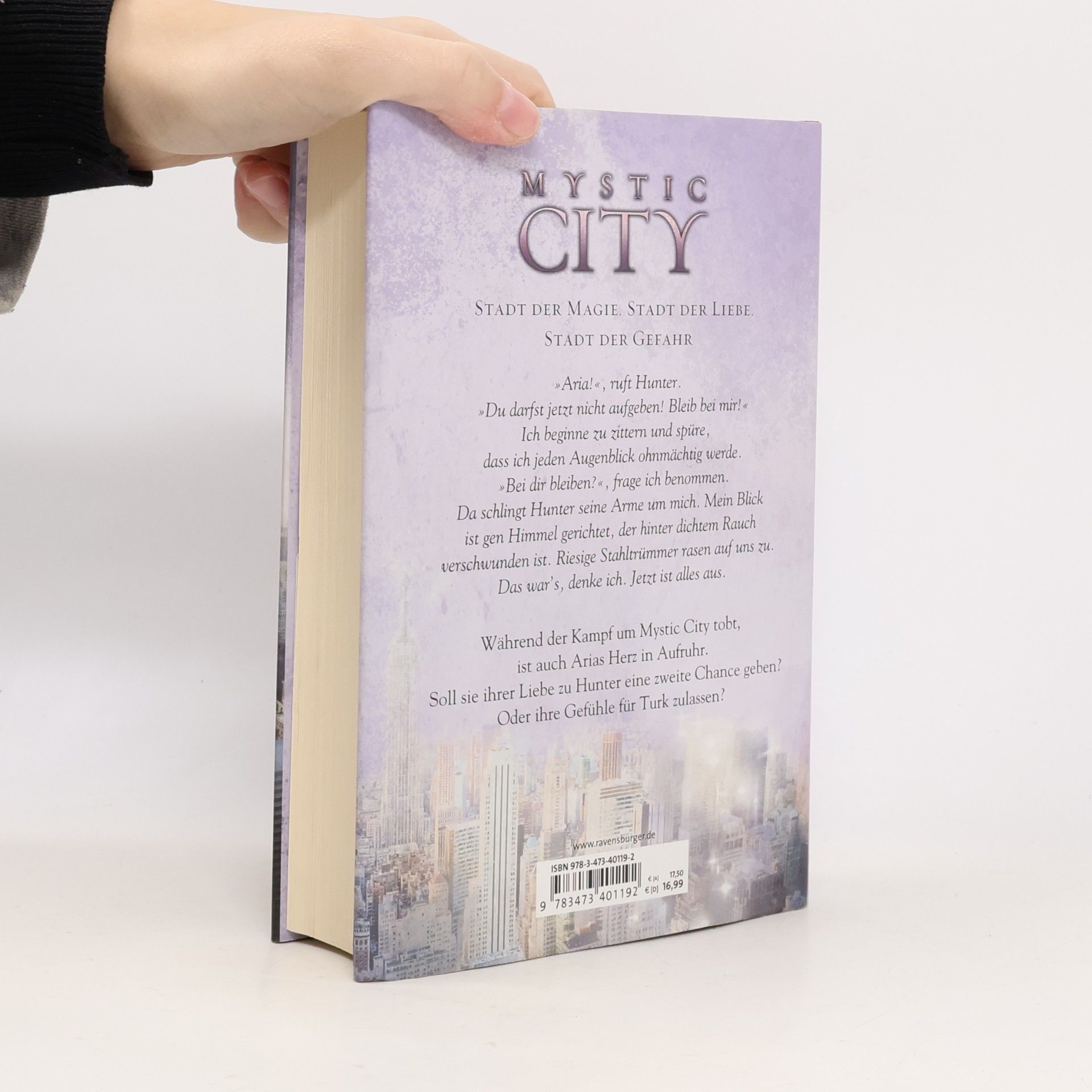 Theo Lawrence Mystic City. Schatten der Macht