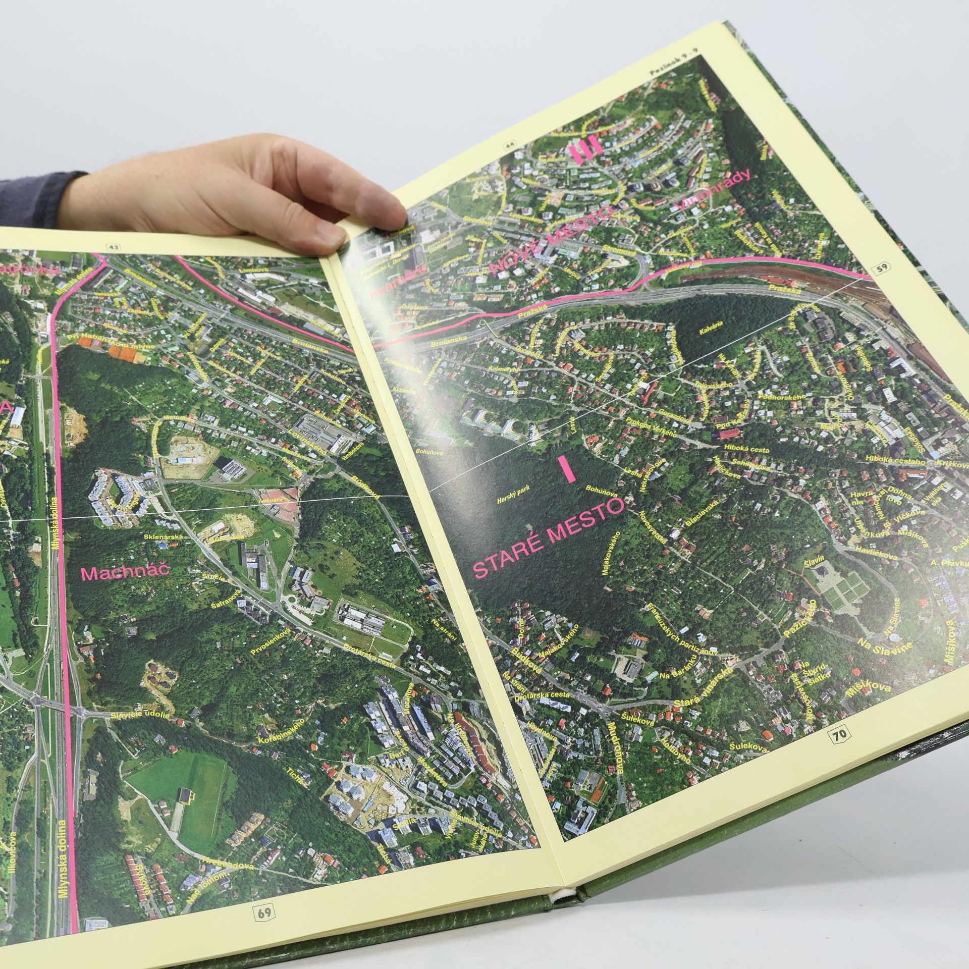 Kolektív autorov Bratislava: Atlas ortofotomáp 1 : 6000