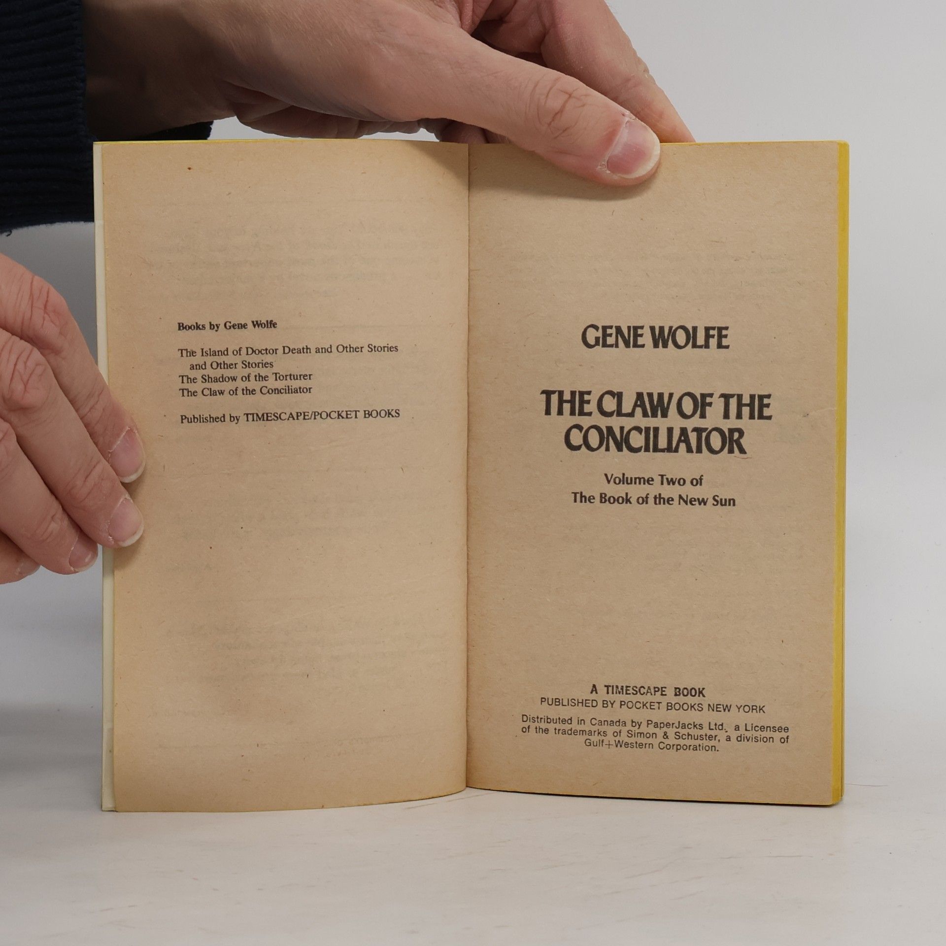 Gene Wolfe The Book of the New Sun - 2: The Claw of the Conciliator