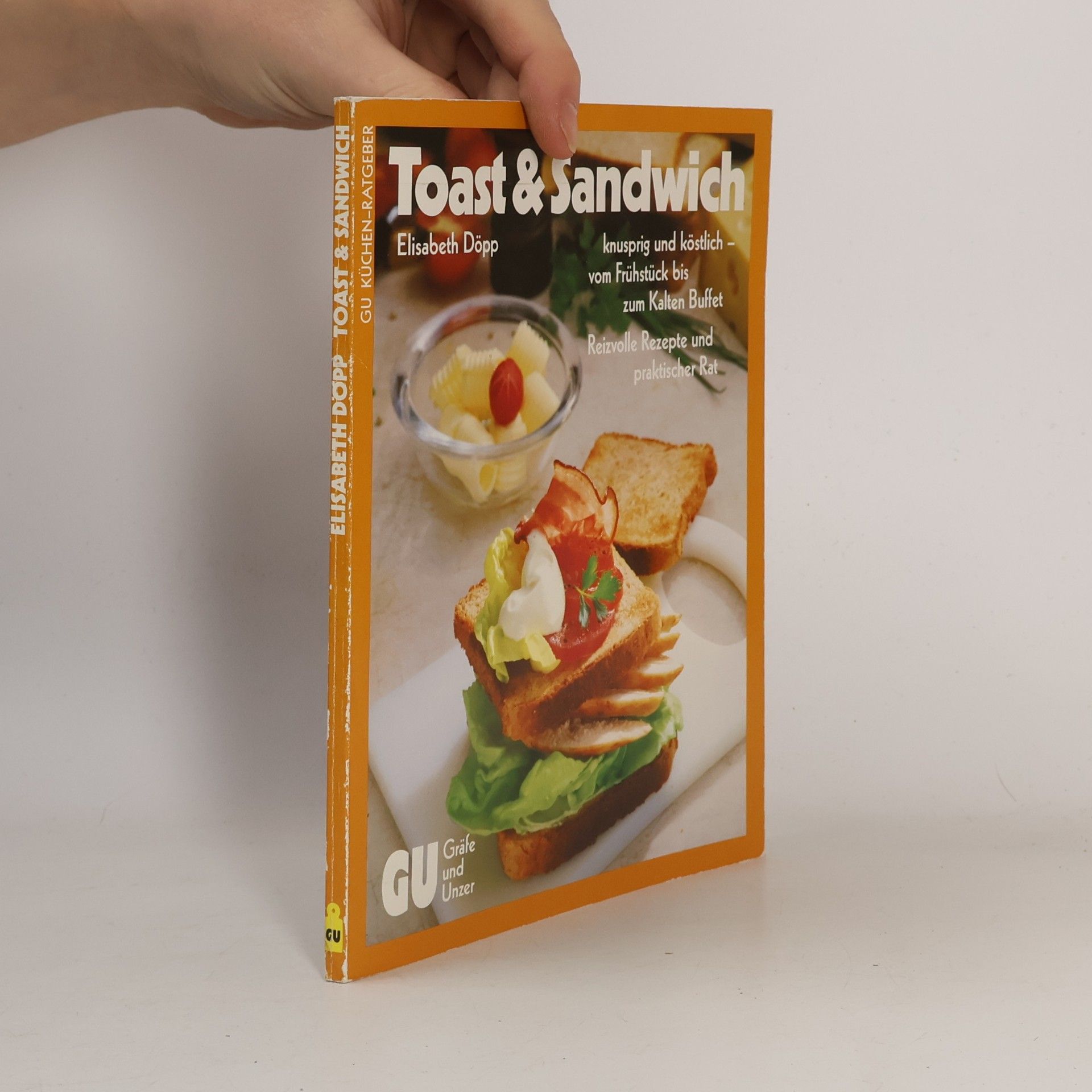 Toast & [und] Sandwich