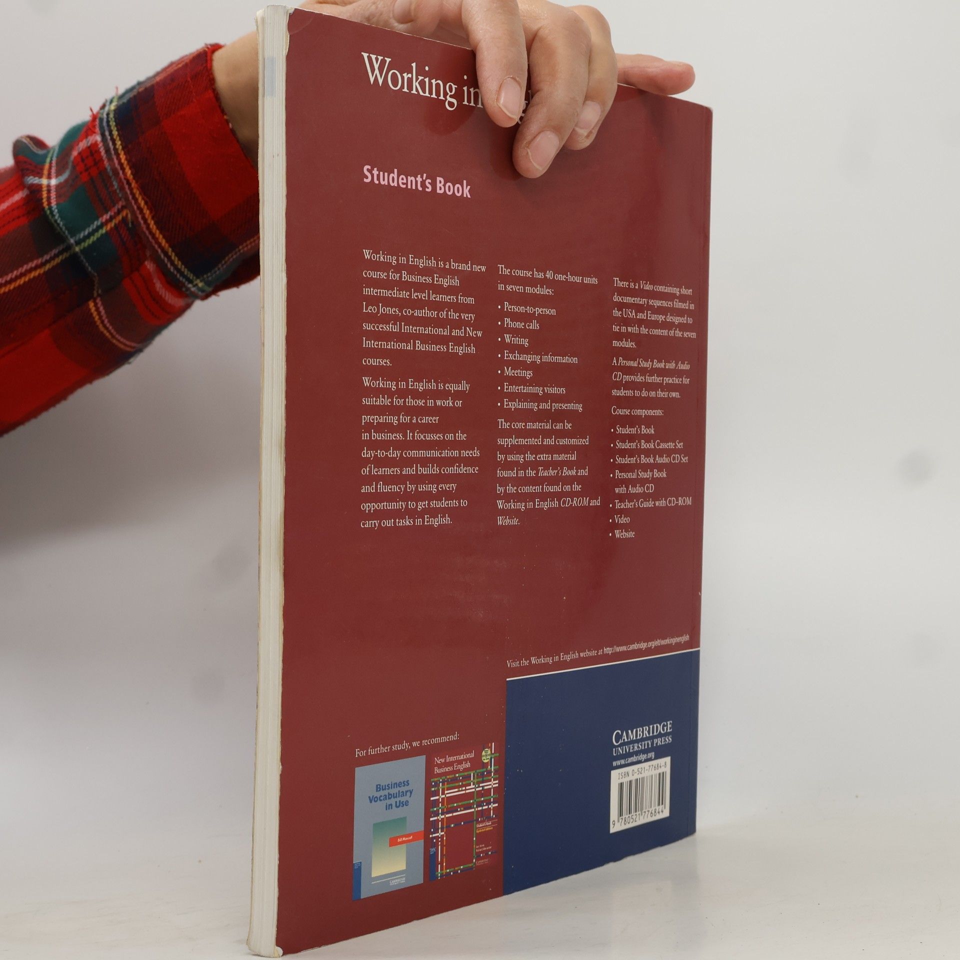 Leo Jones Working in English : student's book