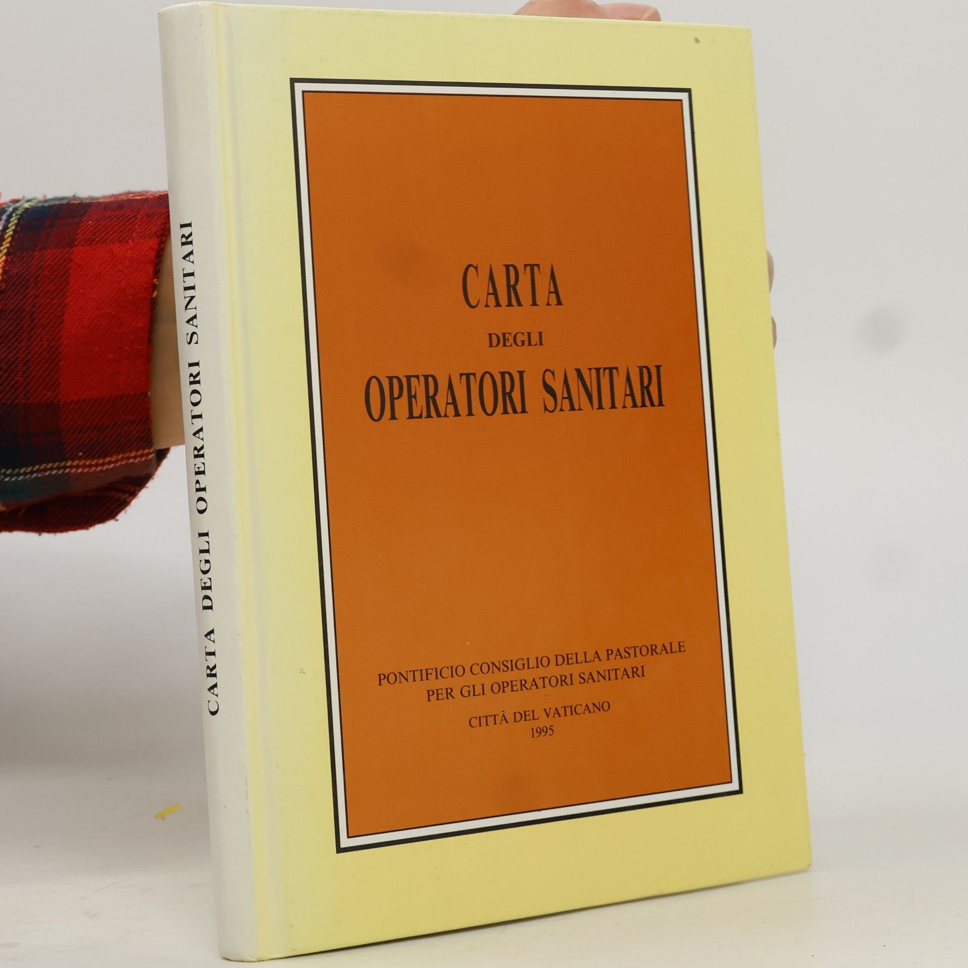 Various authors Carta degli operatori sanitari