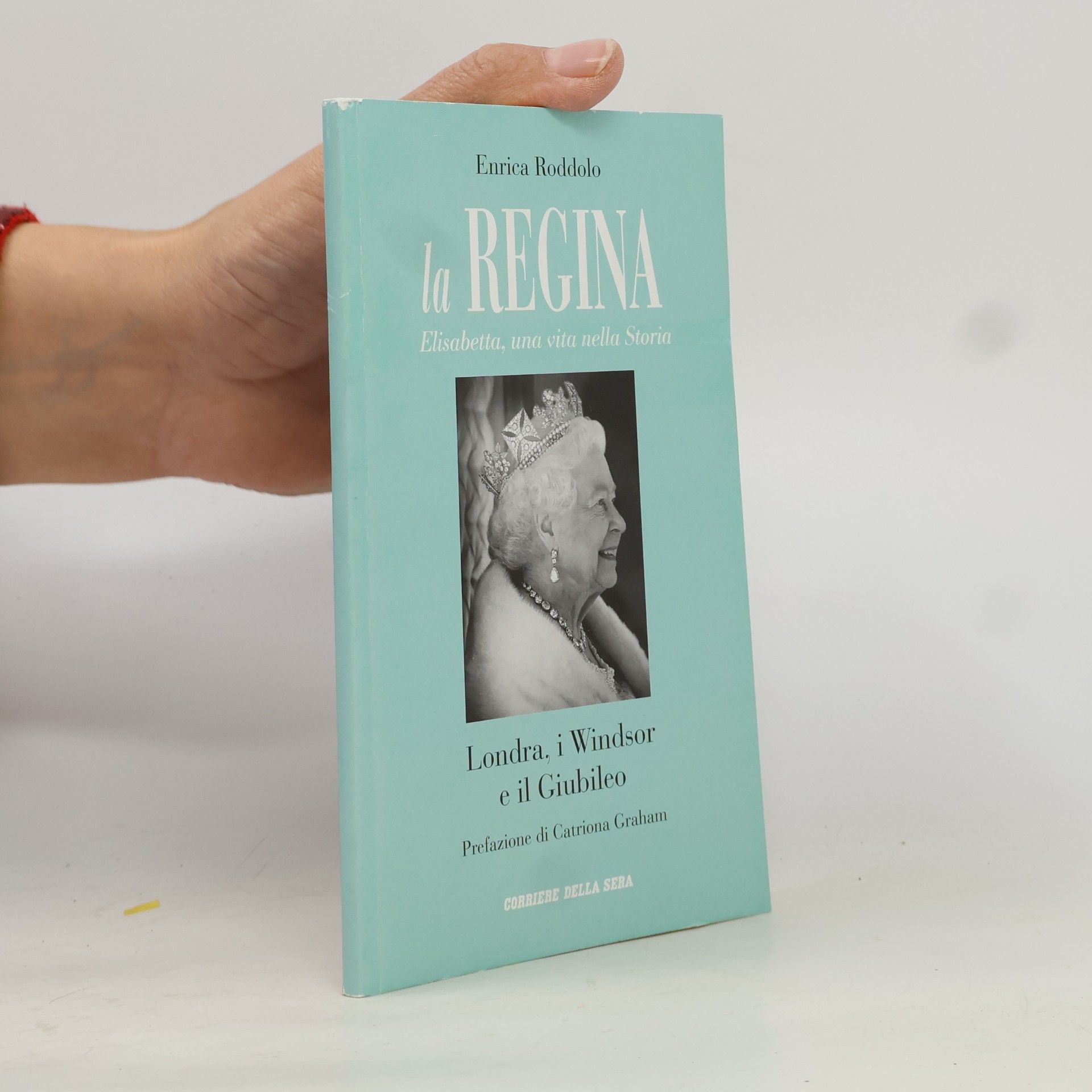 La REGINA: Elisabetta, una vita nella Storia