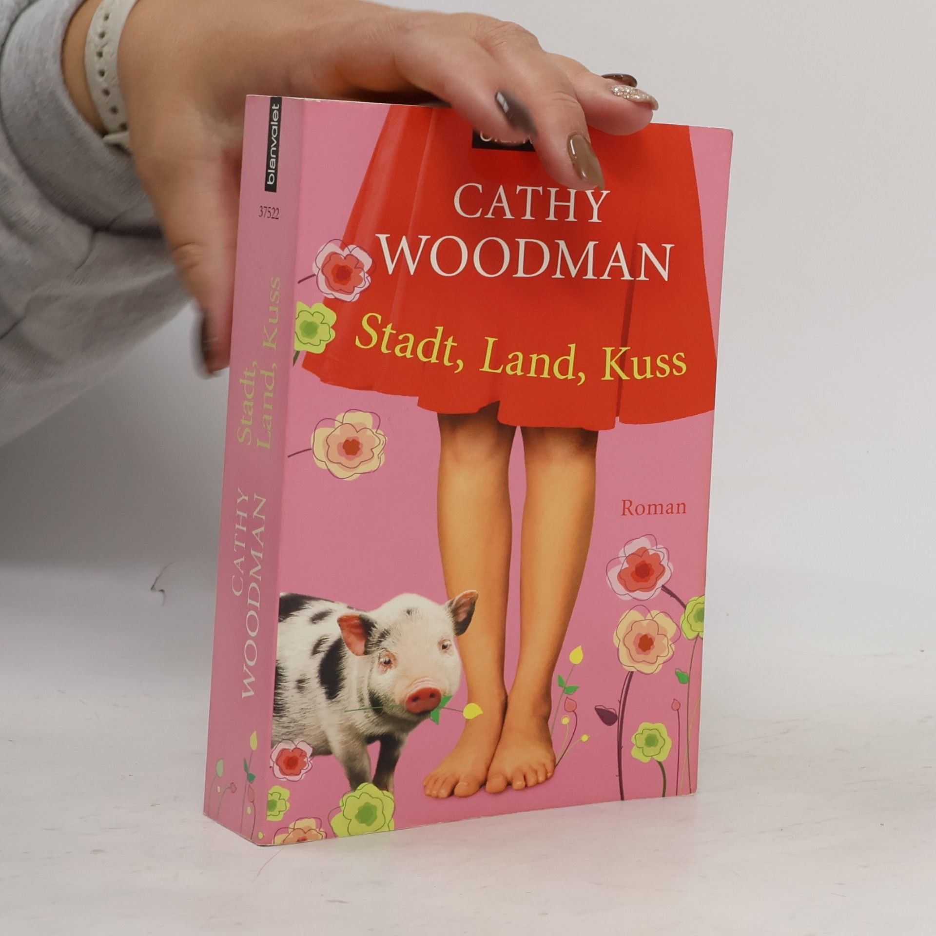 Cathy Woodman Stadt, Land, Kuss