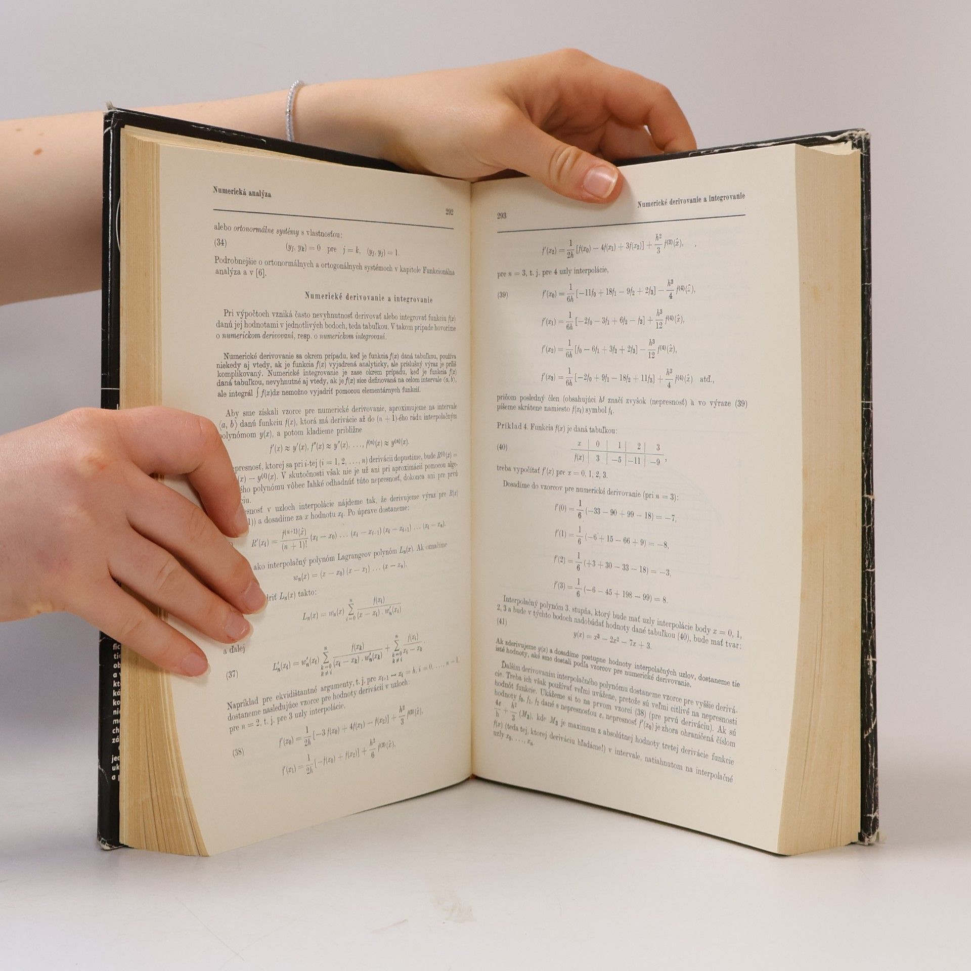 Tibor Šalát Malá encyklopédia matematiky