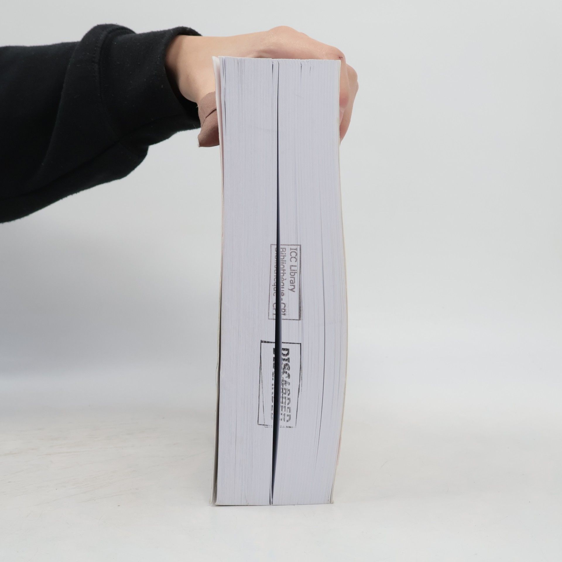 Christophe Paulussen School of Human Rights Research - 41: Male captus bene detentus?