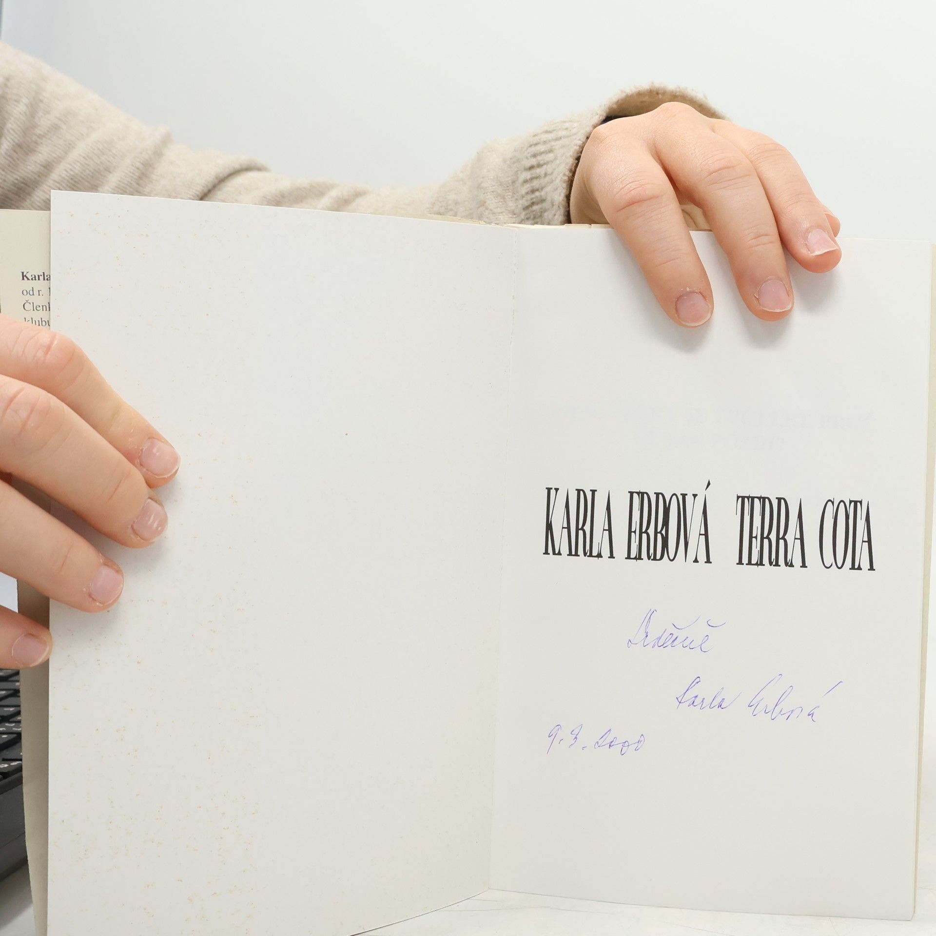 Karla Erbová Terra cota