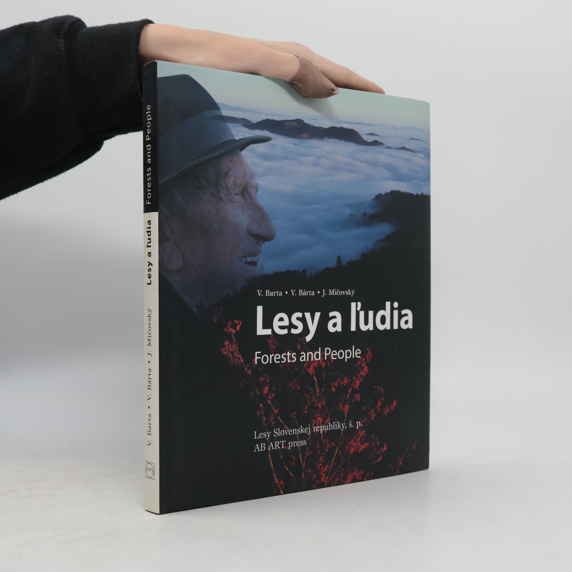 Lesy a ľudia = Forests and people