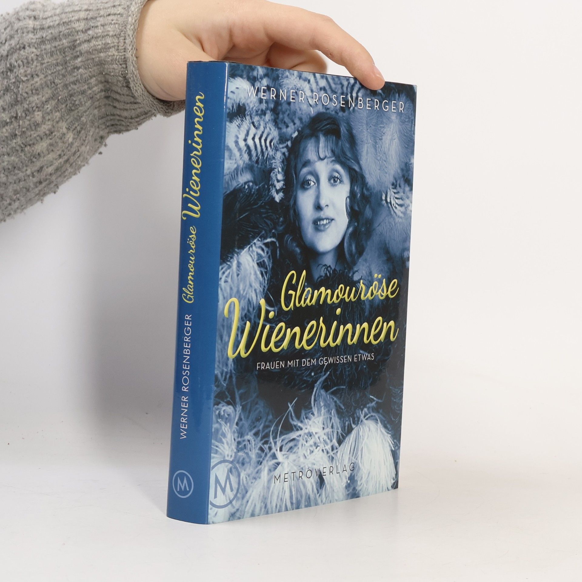 Glamouröse Wienerinnen