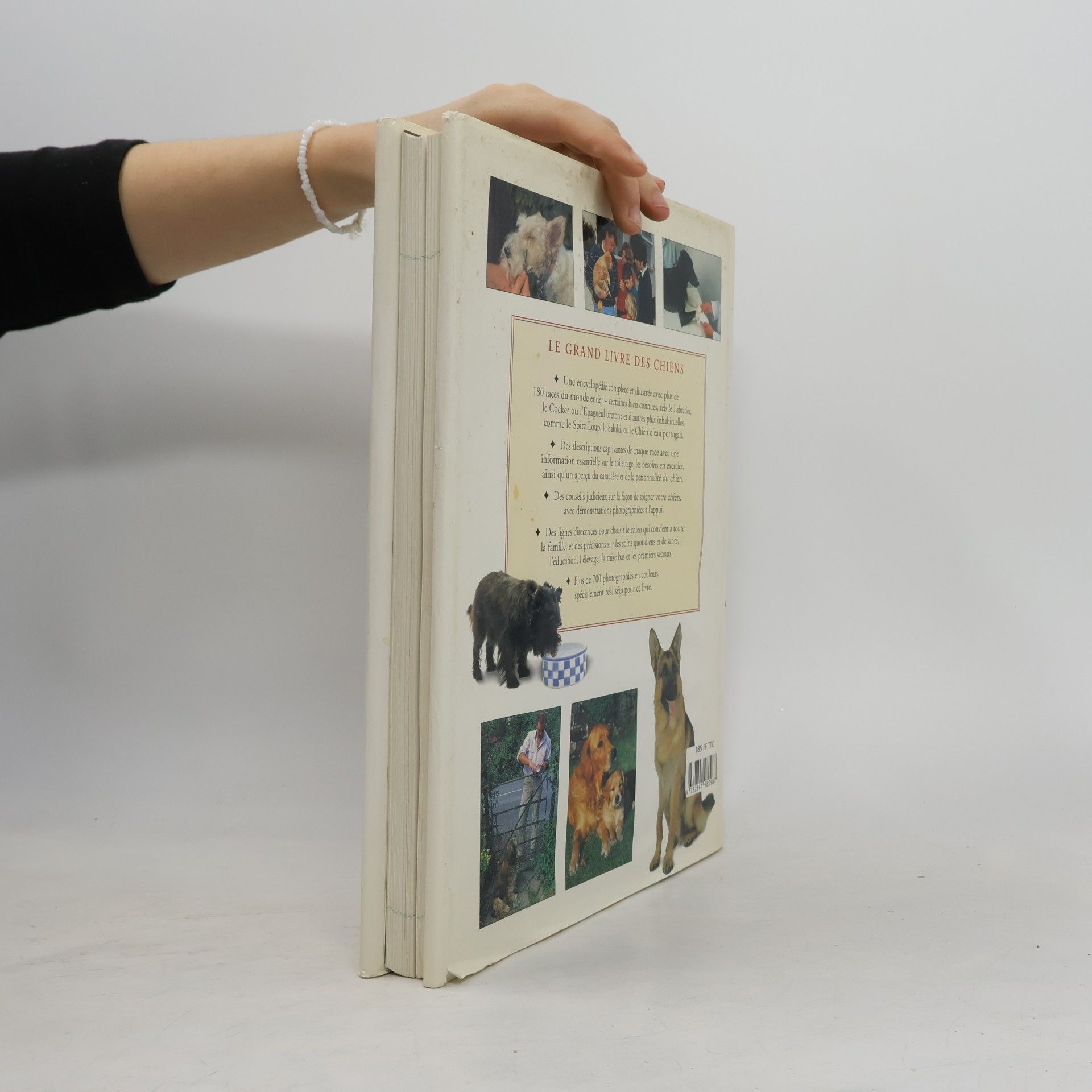 Peter Larkin Le Grand Livre des chiens