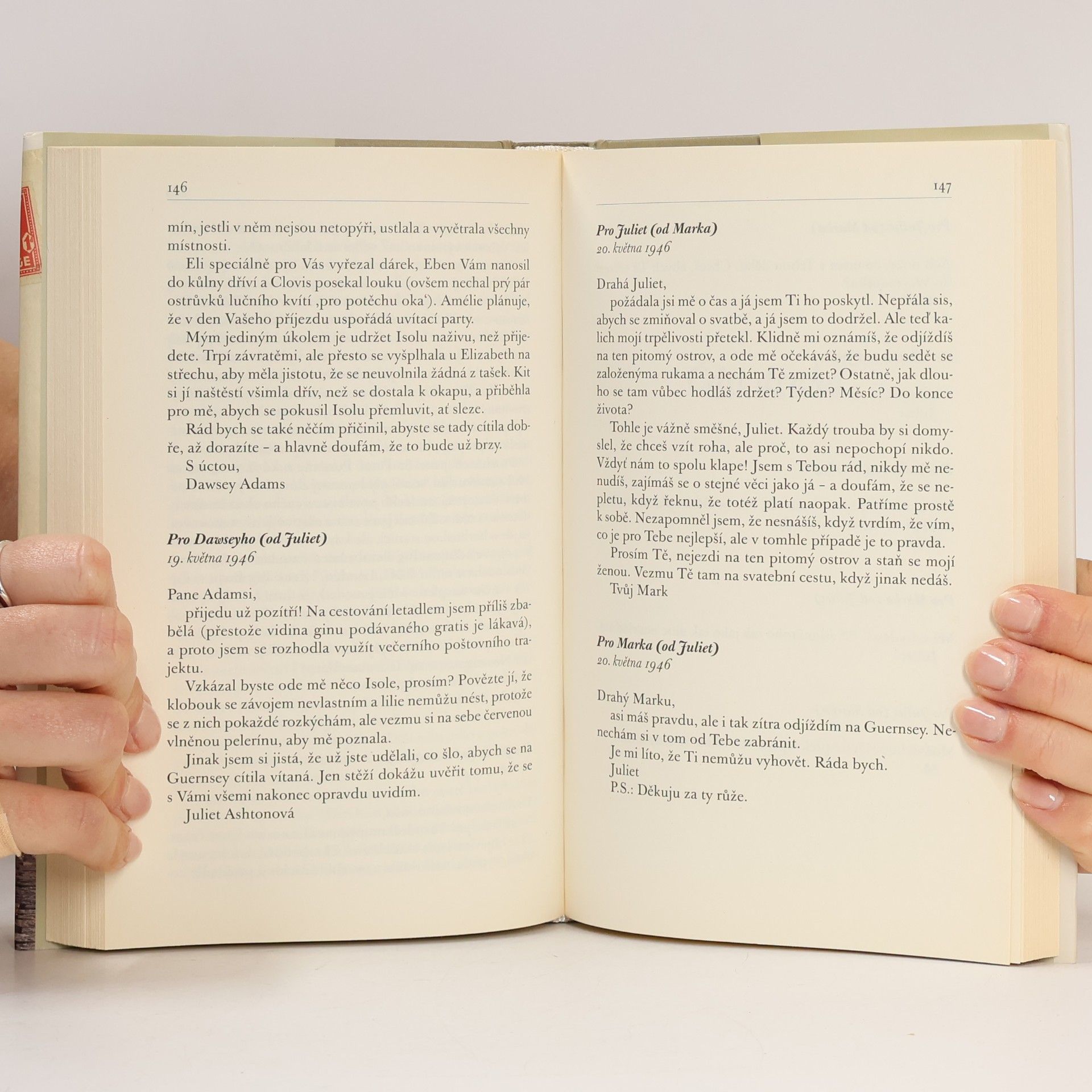 Mary Ann Shaffer Spolek přátel krásné literatury a bramborových koláčů