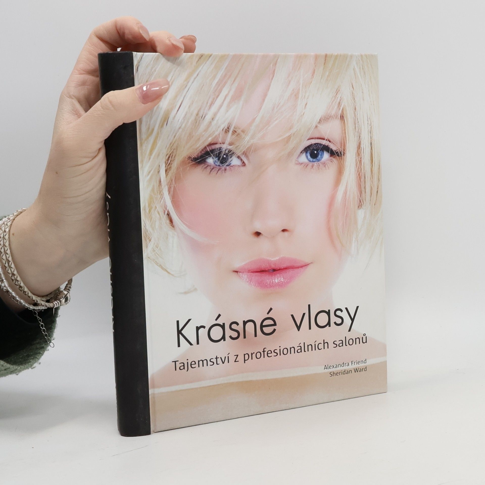 Alexandra Friend Krásné vlasy