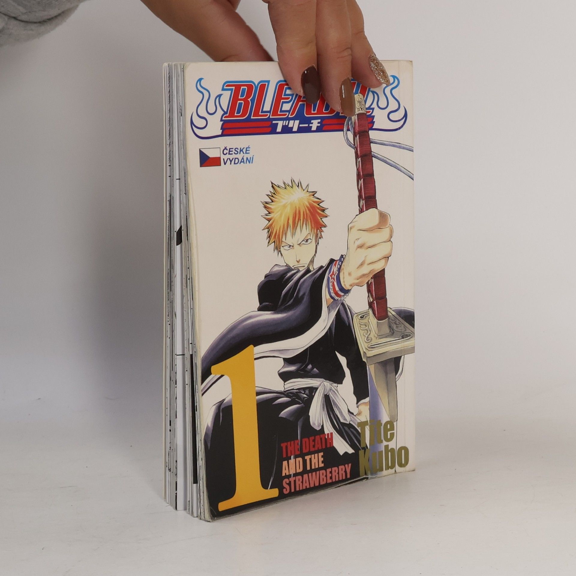 Tite Kubo Bleach. 1, The Death and the Strawberry
