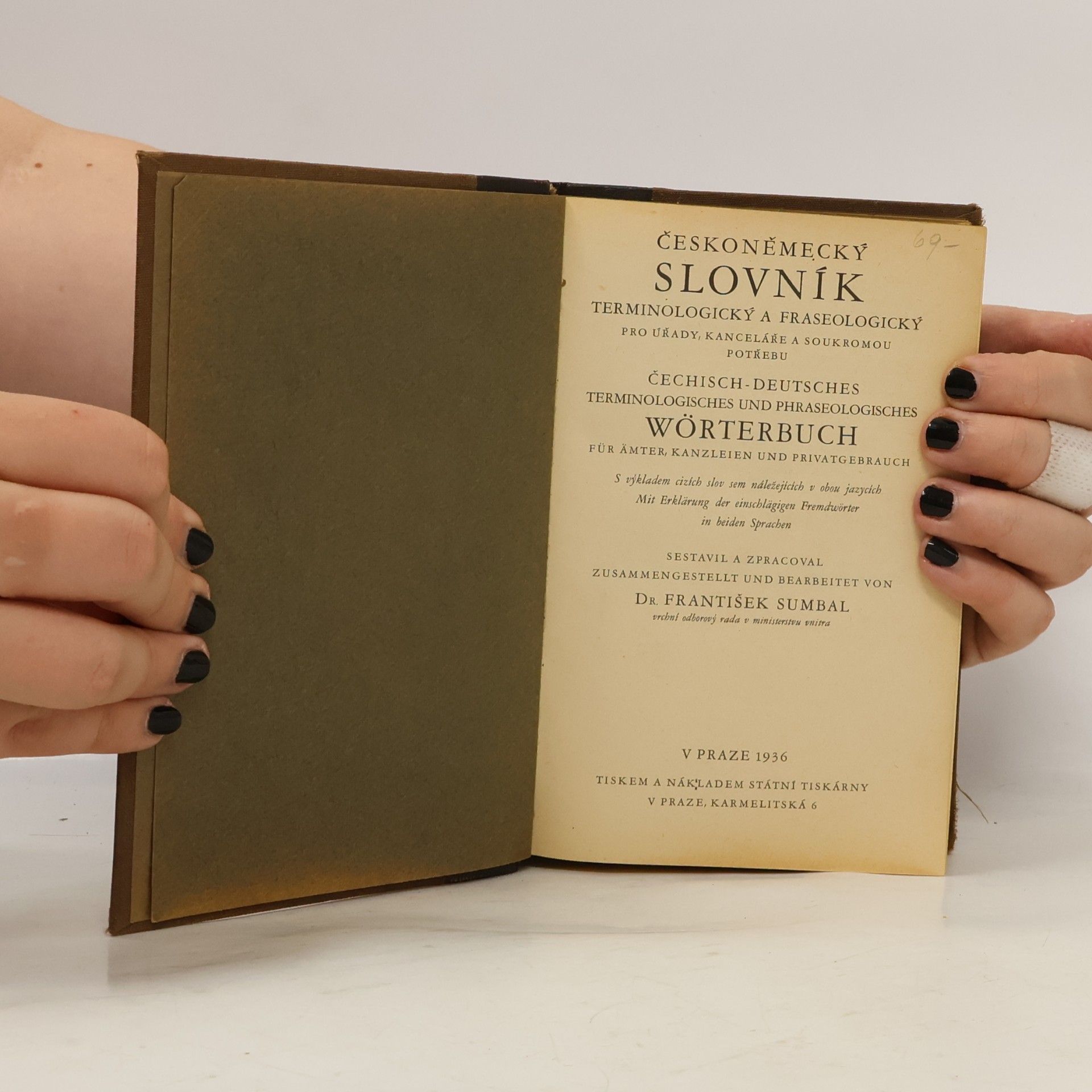 Dr. F. Sumbal Slovník