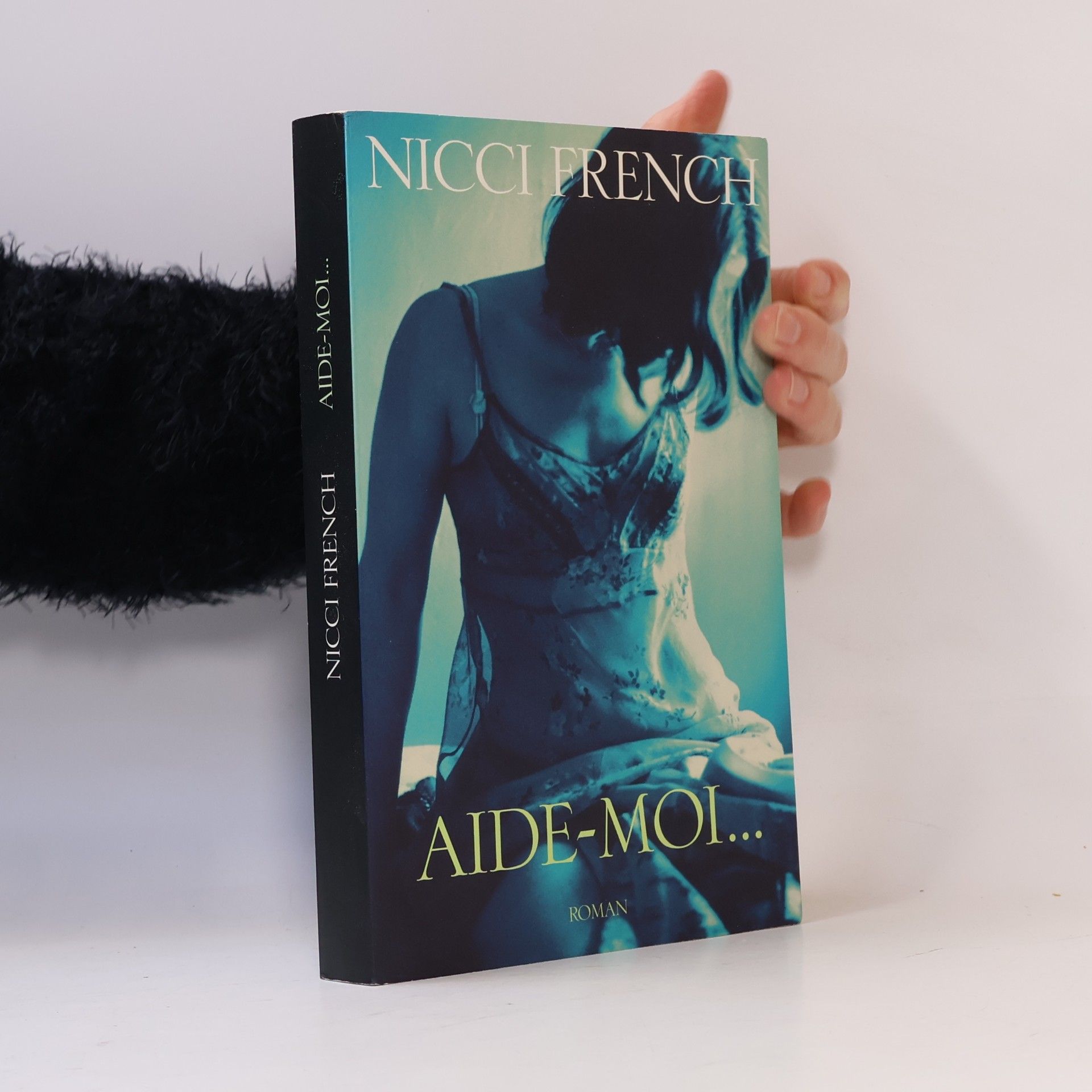 Nicci French Aide-moi...