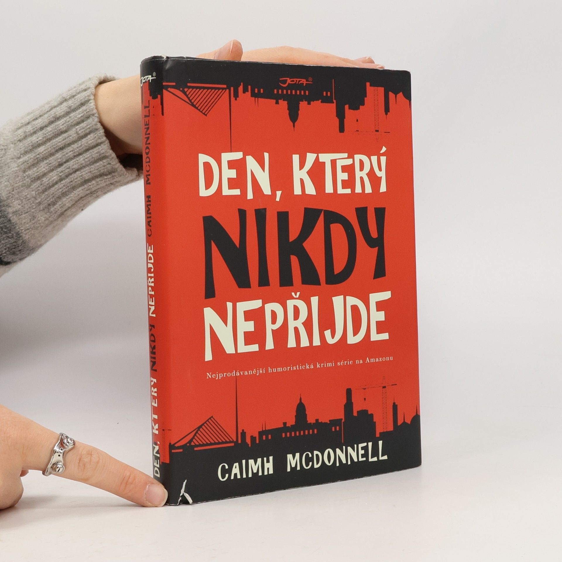 Caimh McDonnell Den, který nikdy nepřijde
