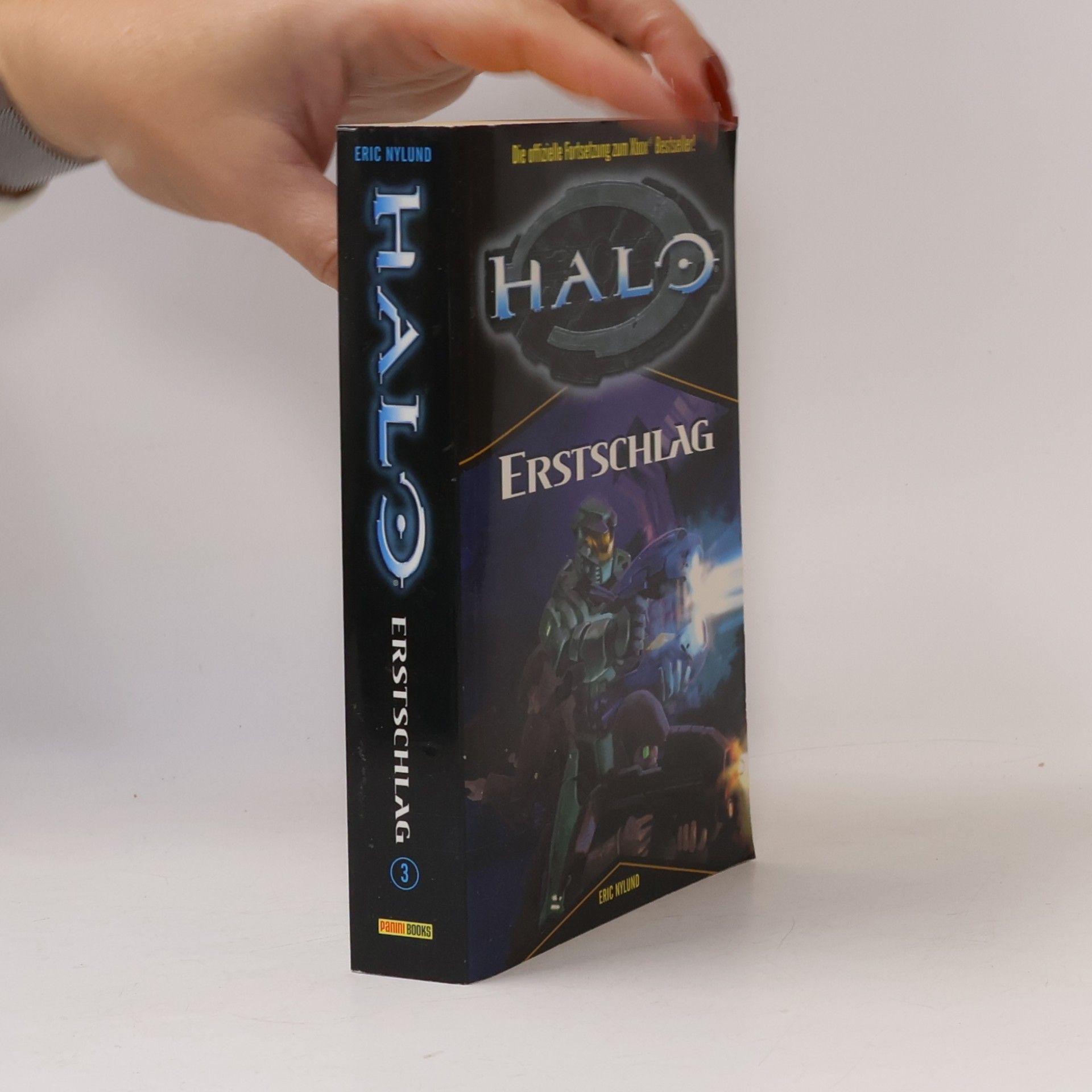 Halo, Erstschlag