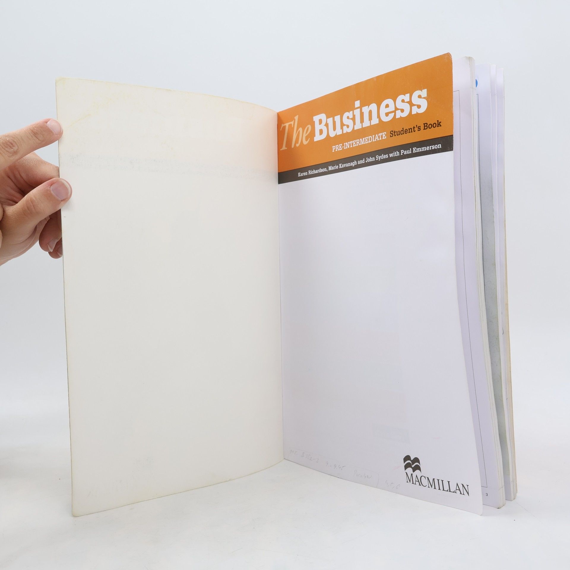 Paul Emmerson The Business. Pre-intermediate. Student´s book.