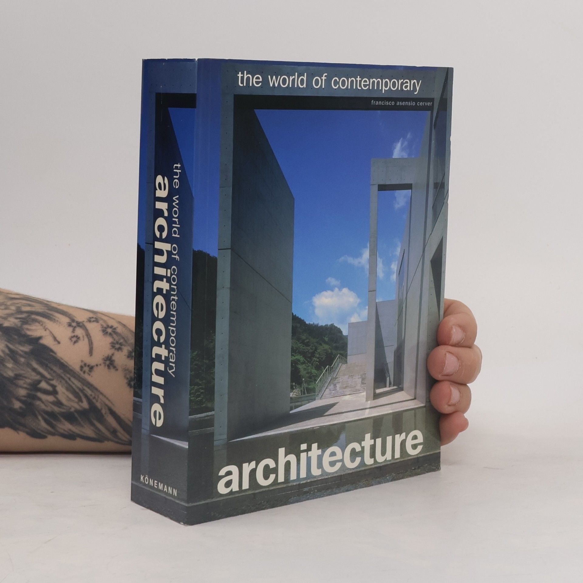 The World of contemporary architecture