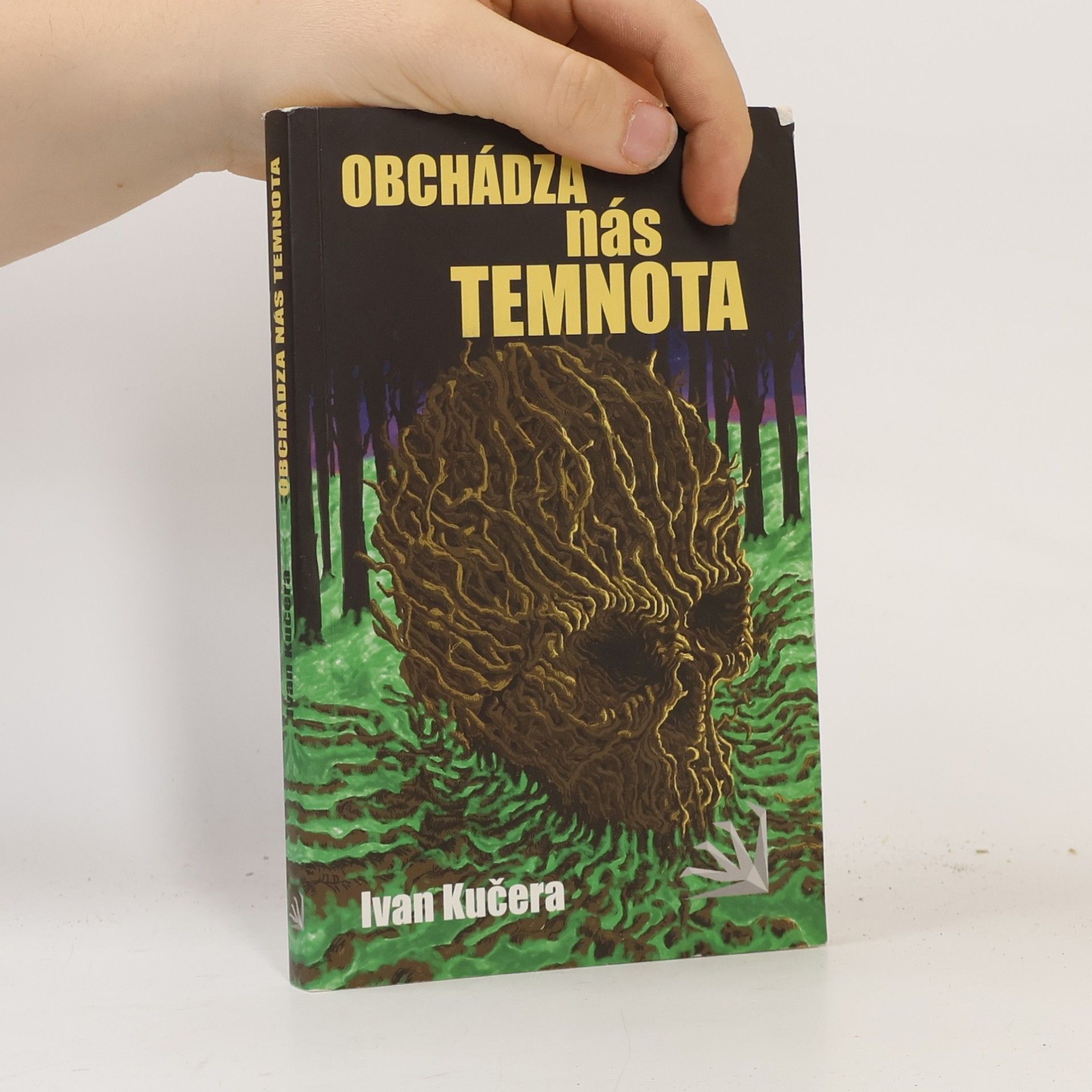 Obchádza nás temnota