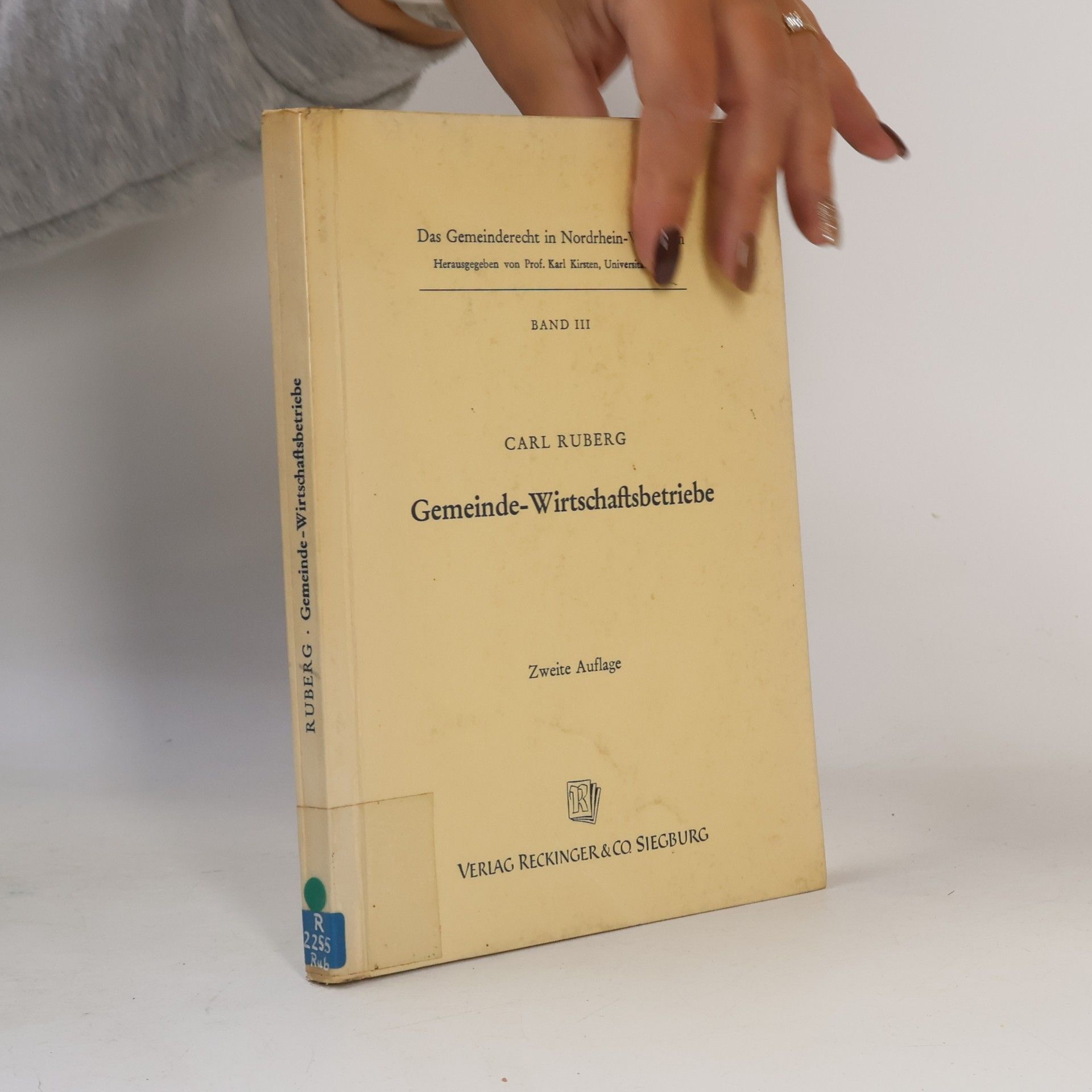 Gemeinde-Wirtschaftsbetriebe III.
