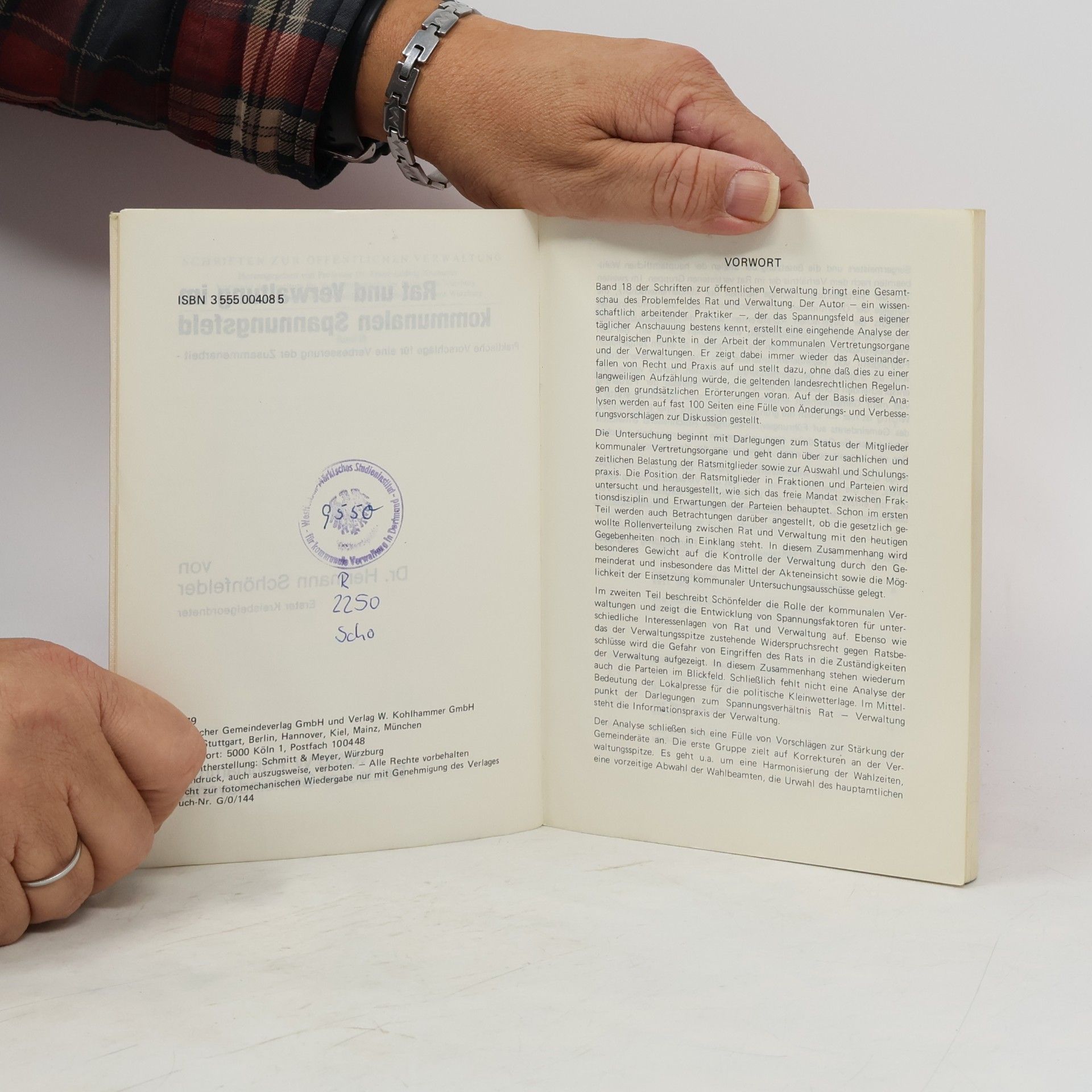 Hermann Schönfelder Rat und Verwaltung im kommunalen Spannungsfeld