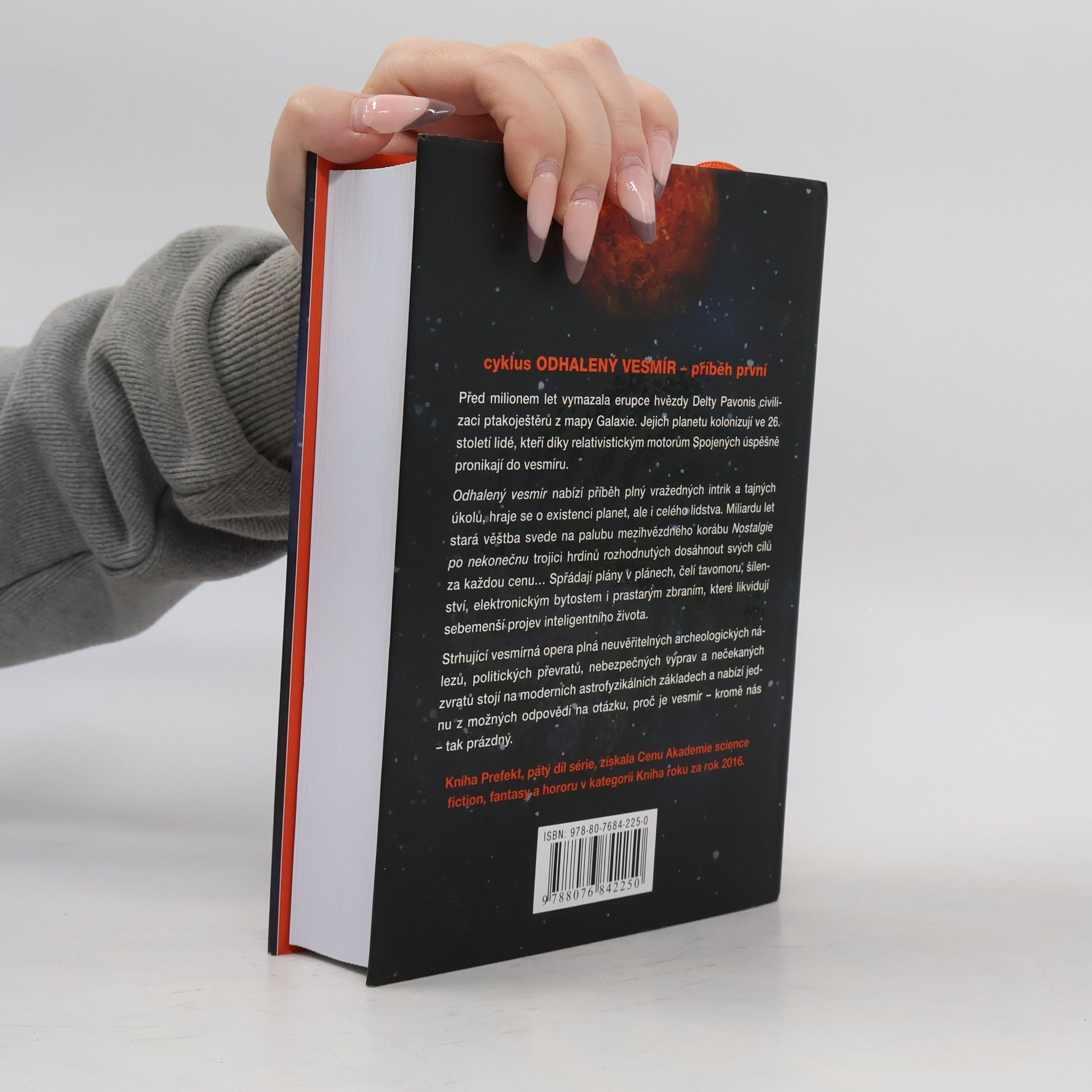 Alastair Reynolds Odhalený vesmír