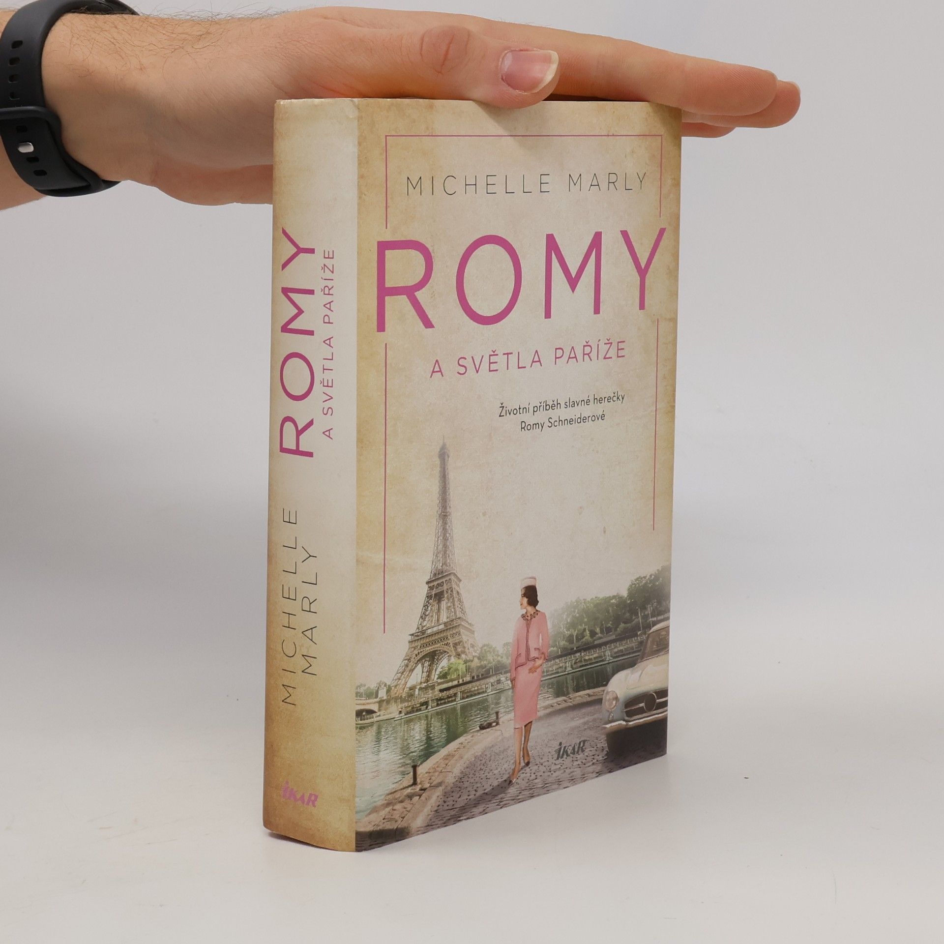 Romy a světla Paříže