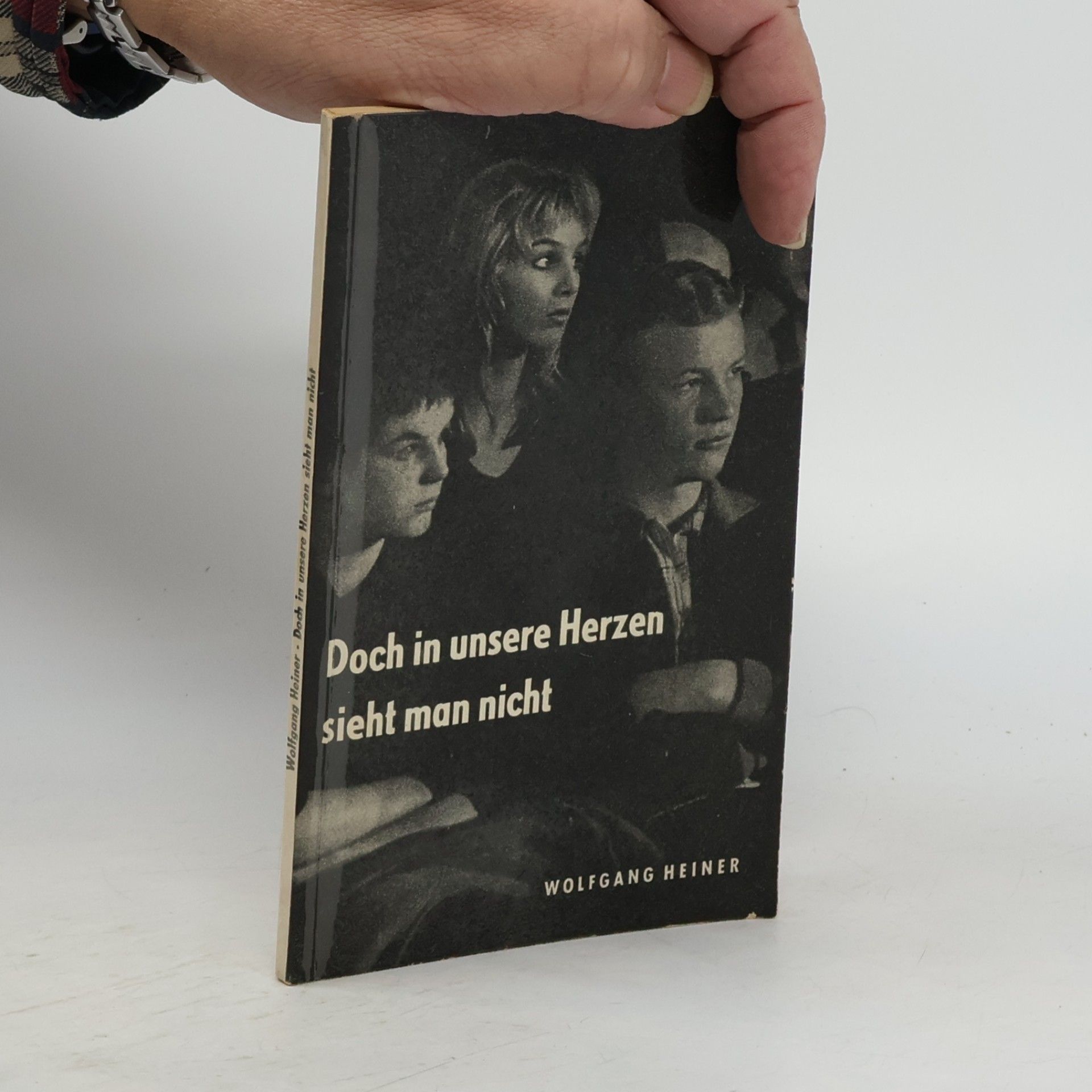 Doch in unsere Herzen sieht man nicht