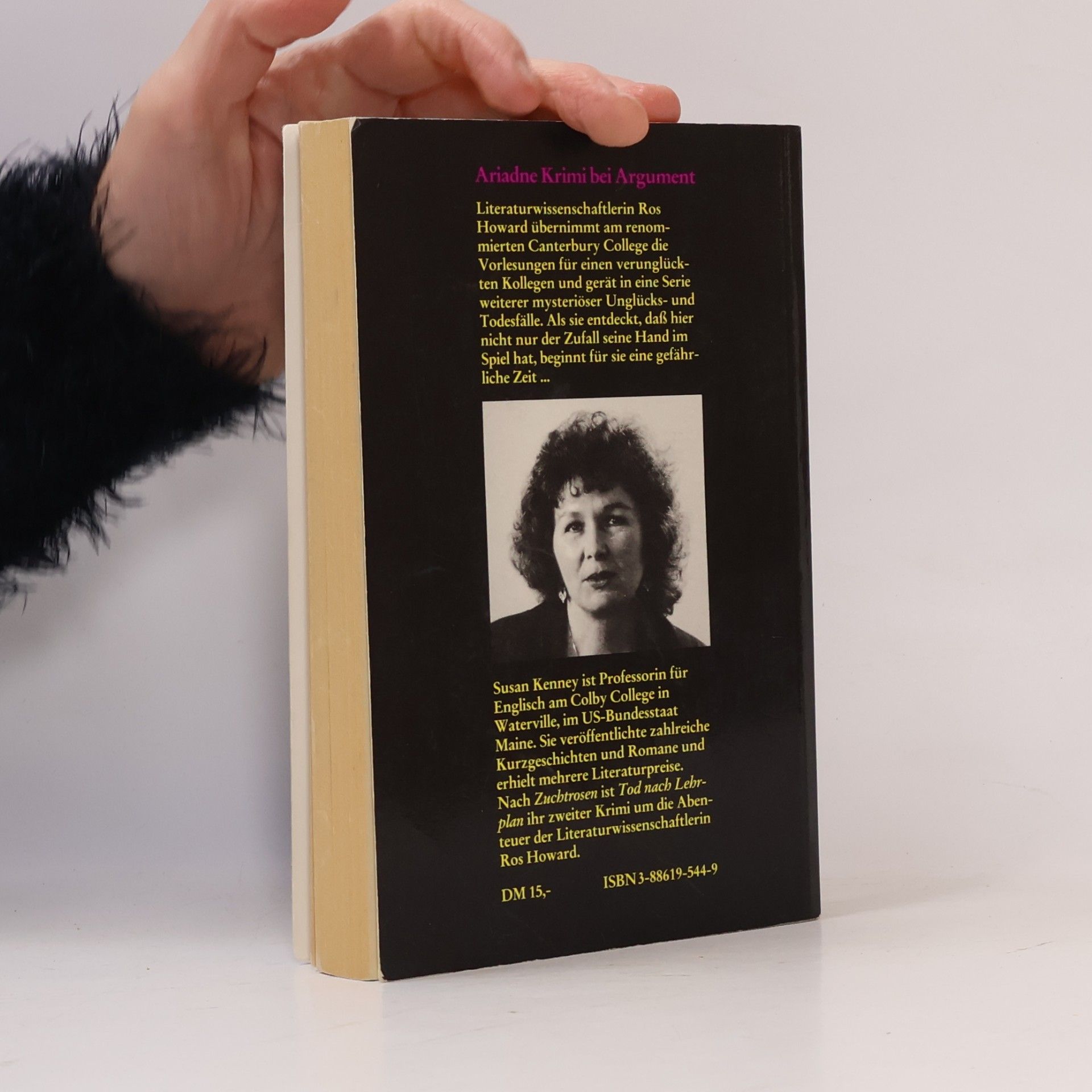 Susan Kenney Tod nach Lehrplan