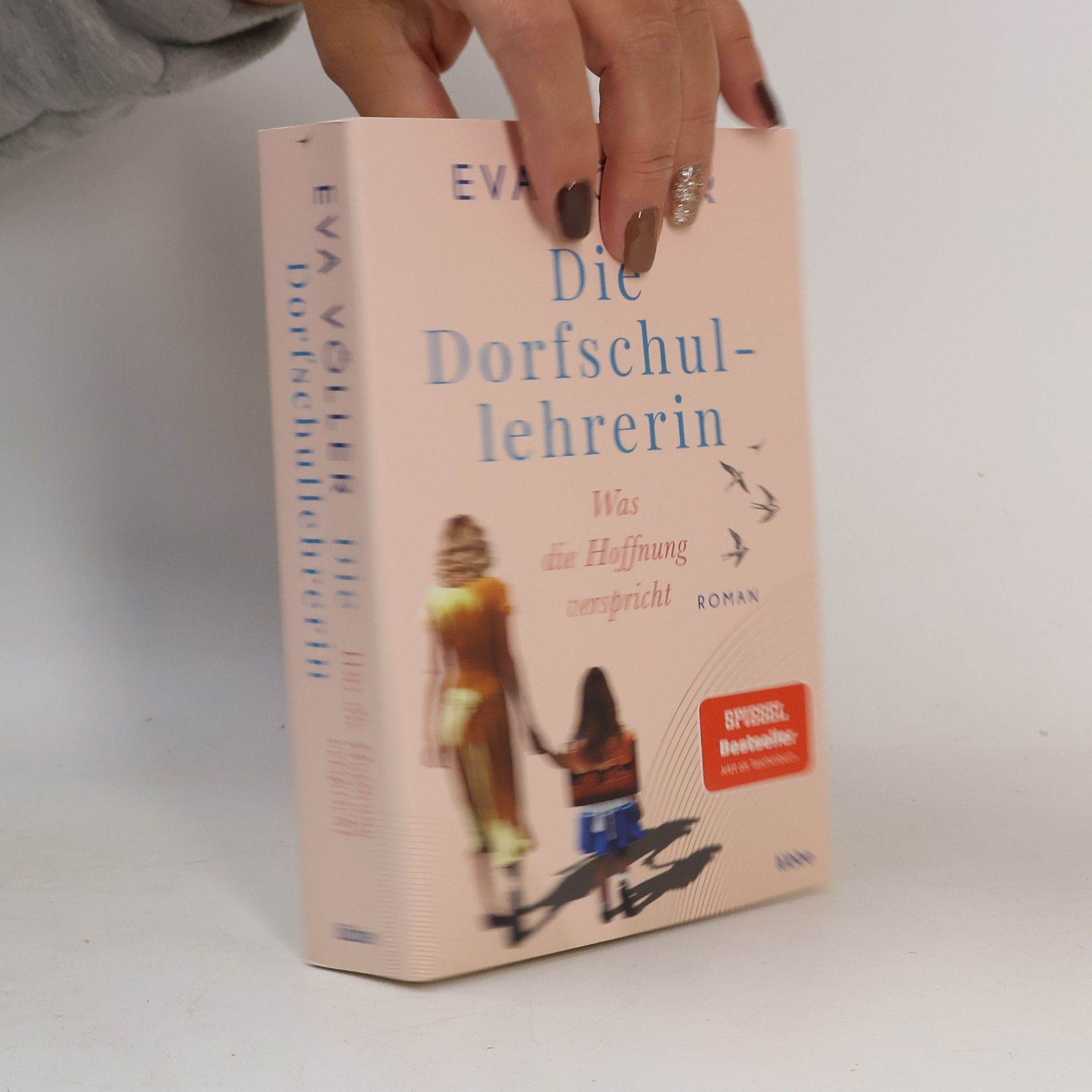 Eva Völler Die Dorfschullehrerin